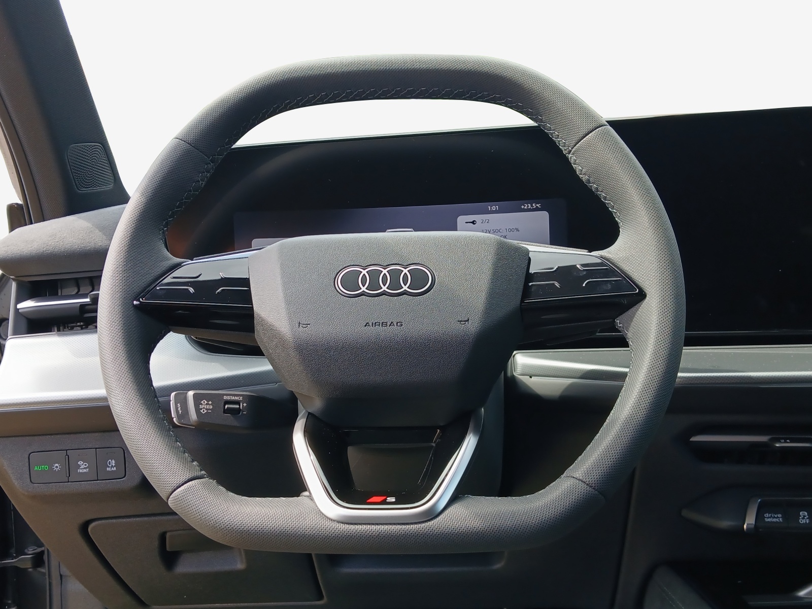 AUDI Q3 SUV TFSI quattro 150 kW S tronic-image-9