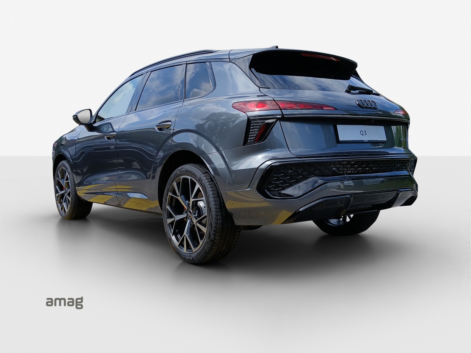 AUDI Q3 SUV TFSI quattro 150 kW S tronic-showroom-element-2