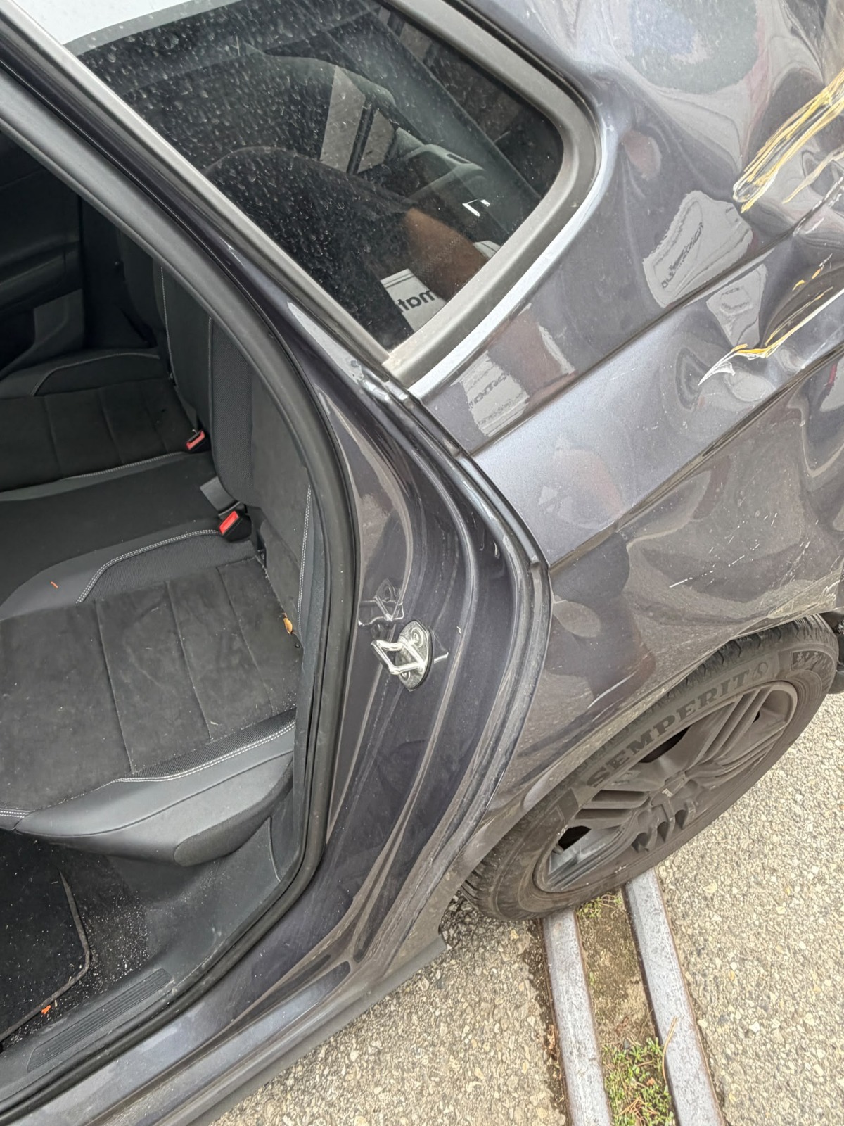 VW Polo 2.0 TSI GTI DSG-showroom-element-3