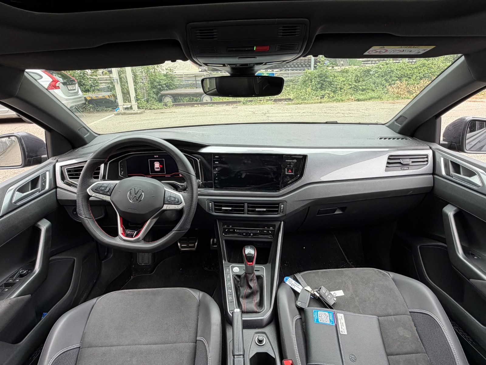 VW Polo 2.0 TSI GTI DSG-image-5