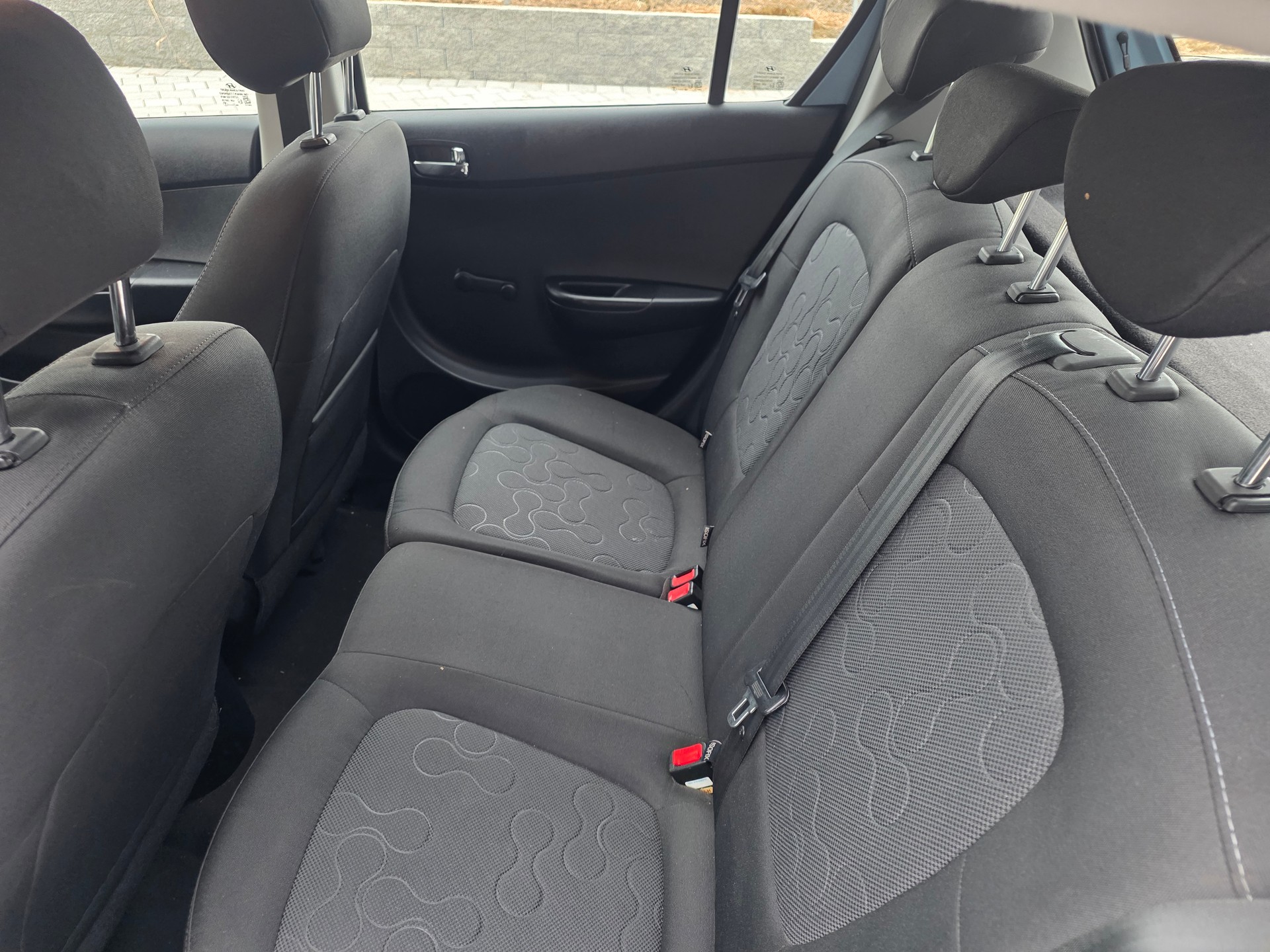 HYUNDAI i20 1.2 Comfort-image-11