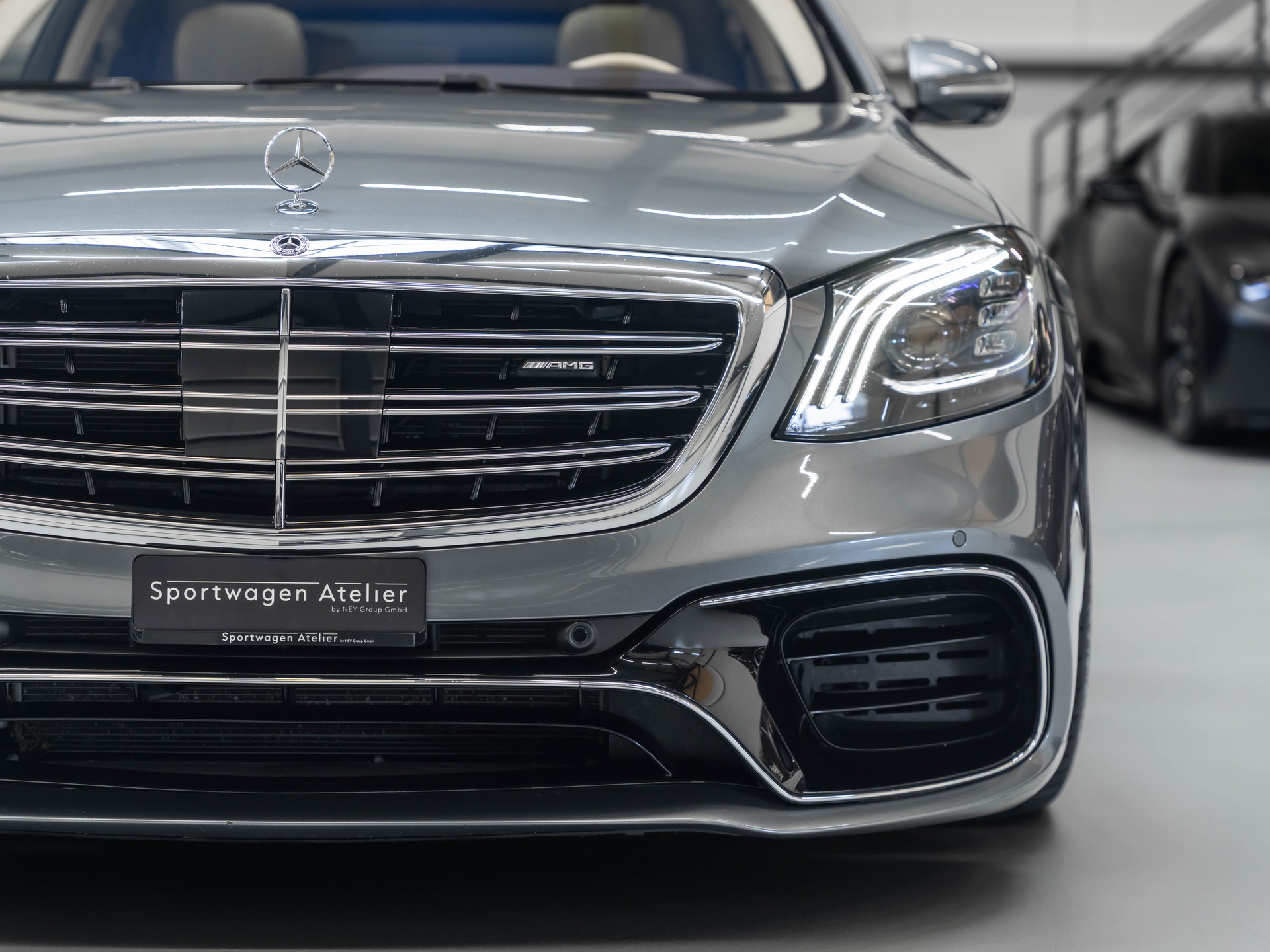 MERCEDES-BENZ S 63 AMG L 4Matic+ 9G-Tronic-image-14
