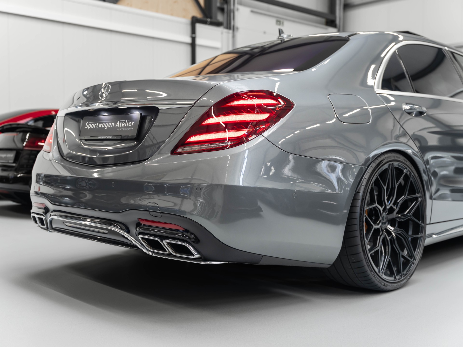 MERCEDES-BENZ S 63 AMG L 4Matic+ 9G-Tronic-image-16