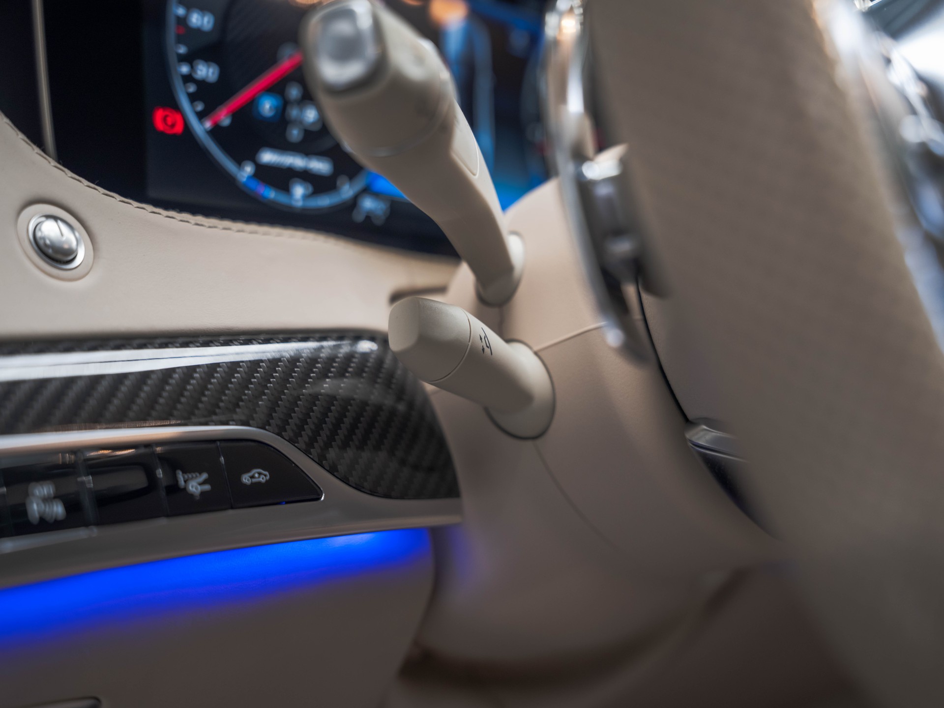 MERCEDES-BENZ S 63 AMG L 4Matic+ 9G-Tronic-image-21