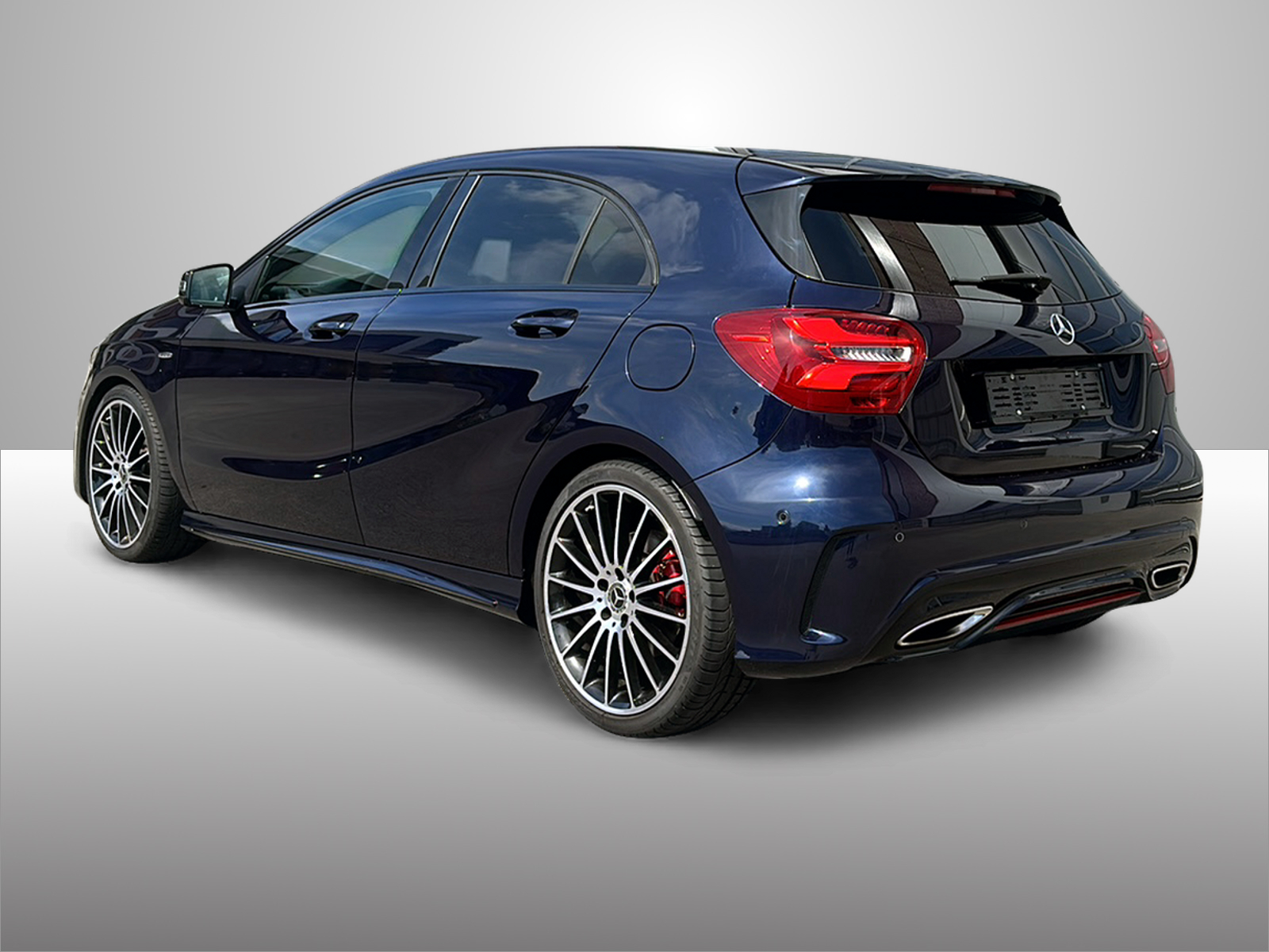 MERCEDES-BENZ A 250 Sport 4Matic 7G-DCT-image-3