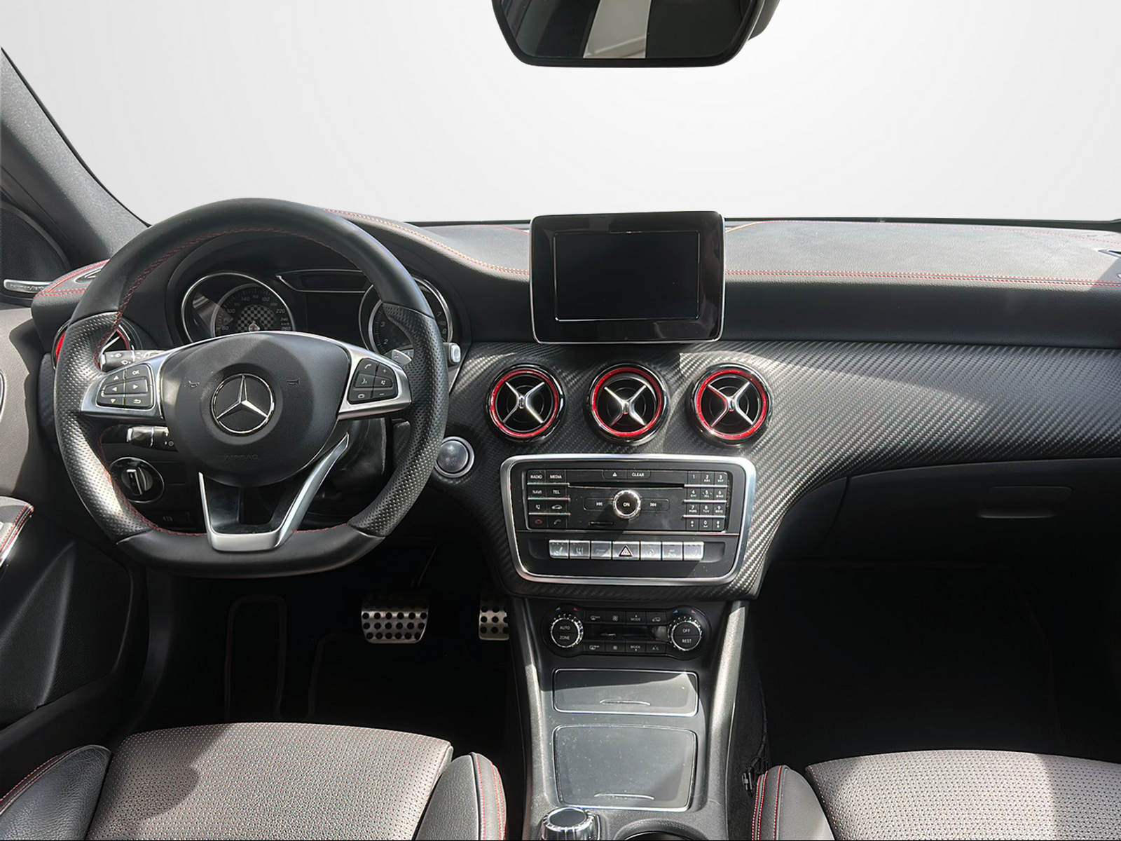 MERCEDES-BENZ A 250 Sport 4Matic 7G-DCT-image-10