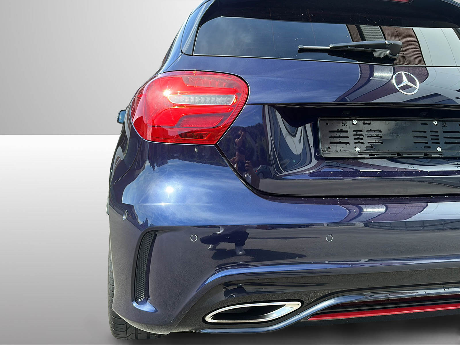 MERCEDES-BENZ A 250 Sport 4Matic 7G-DCT-image-4