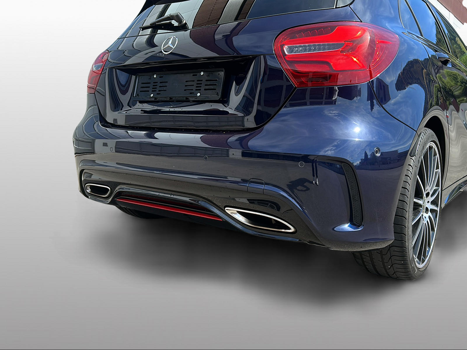 MERCEDES-BENZ A 250 Sport 4Matic 7G-DCT-image-6