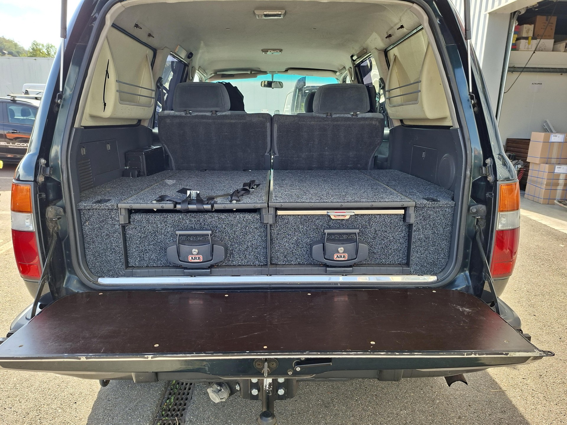 TOYOTA LandCruiser FZJ80 VX-image-9