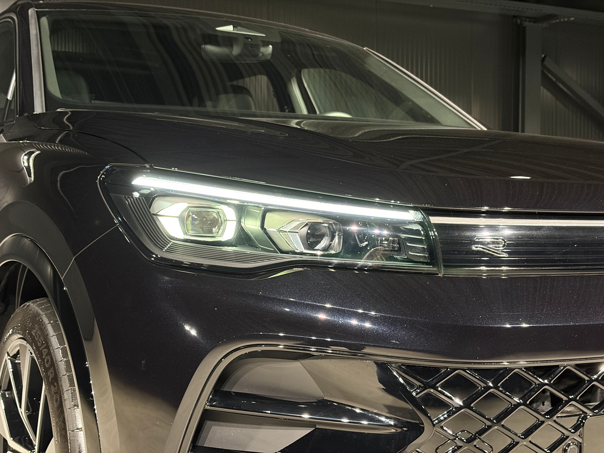 VW Tiguan 2.0 TSI DSG R-Line 4Motion *VOLLLEDER*-image-25