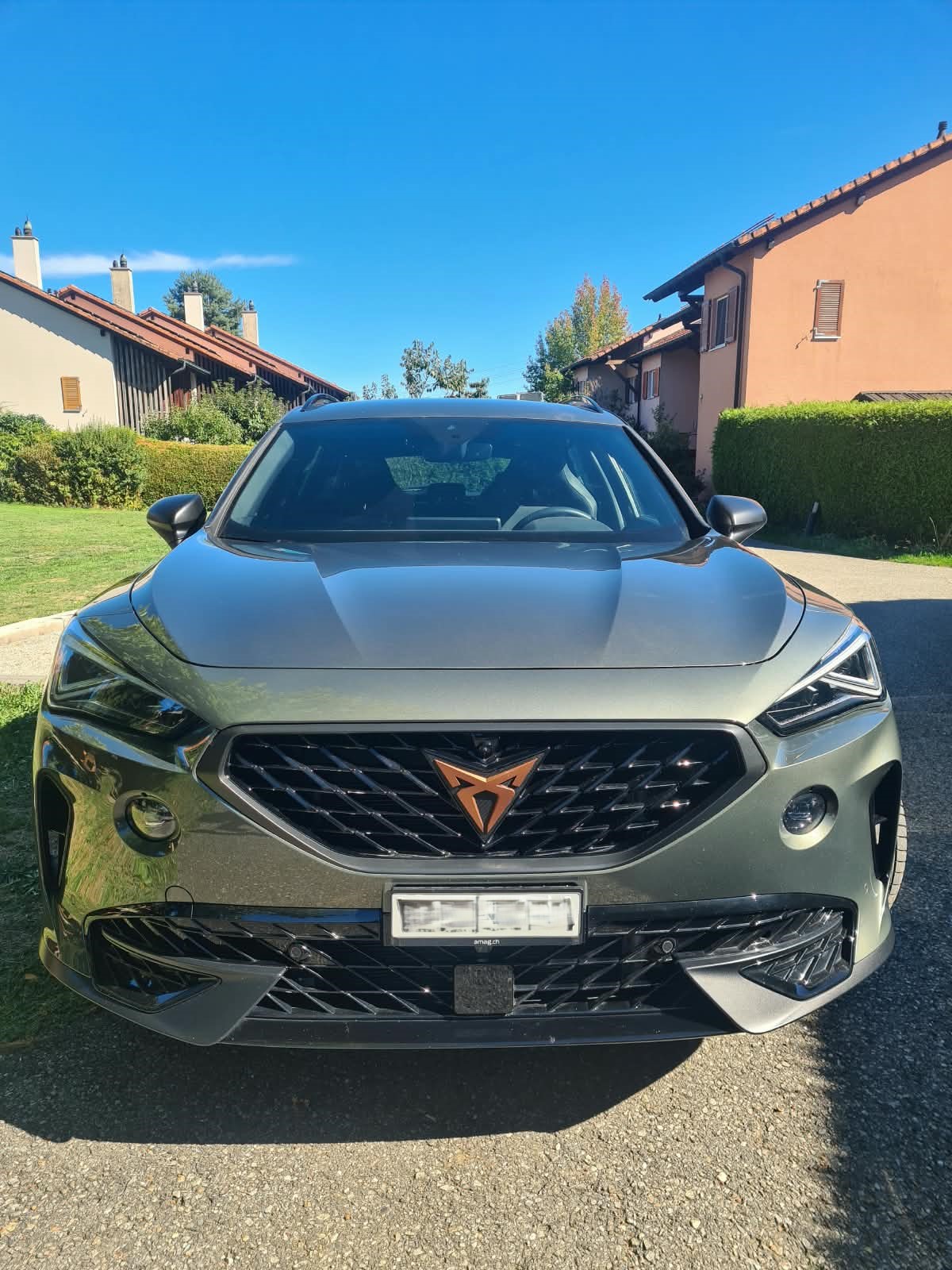 CUPRA 2.0 TSI VZ Tribe Edition DSG-image-1
