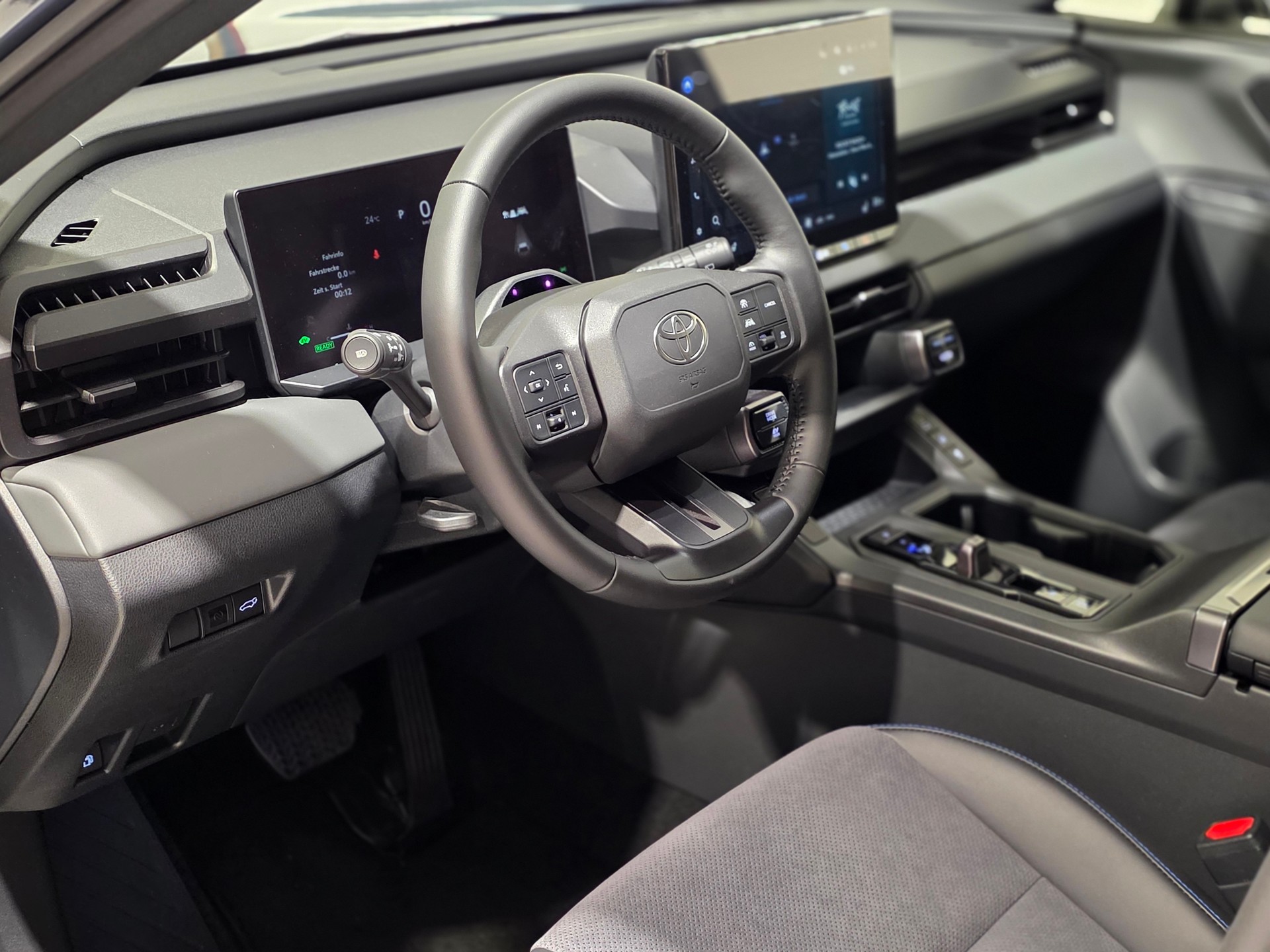 TOYOTA RAV-4 2.5 HSD Style e-CVT AWD-image-6