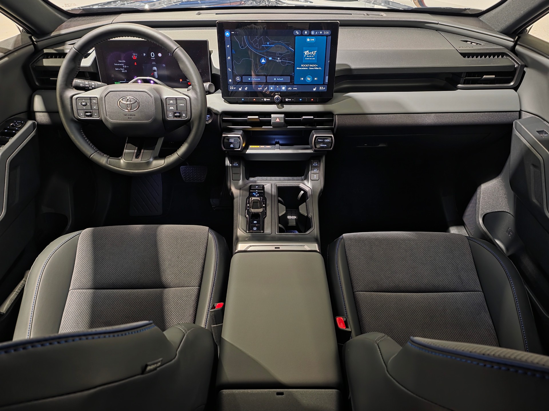 TOYOTA RAV-4 2.5 HSD Style e-CVT AWD-image-4