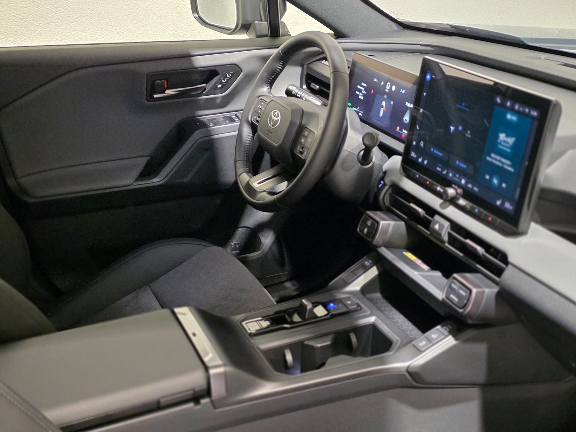 TOYOTA RAV-4 2.5 HSD Style e-CVT AWD-image-16
