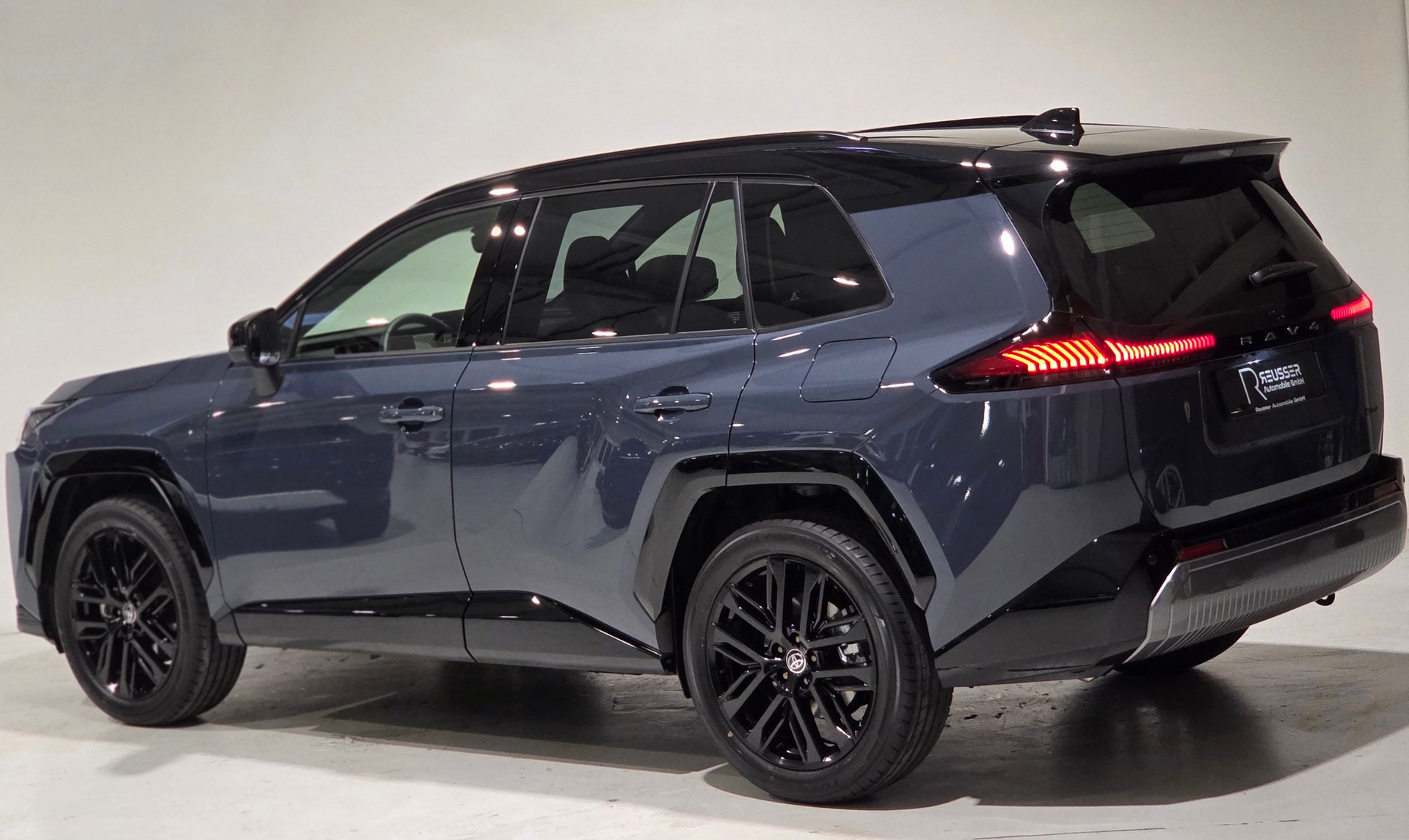 TOYOTA RAV-4 2.5 HSD Style e-CVT AWD-image-2