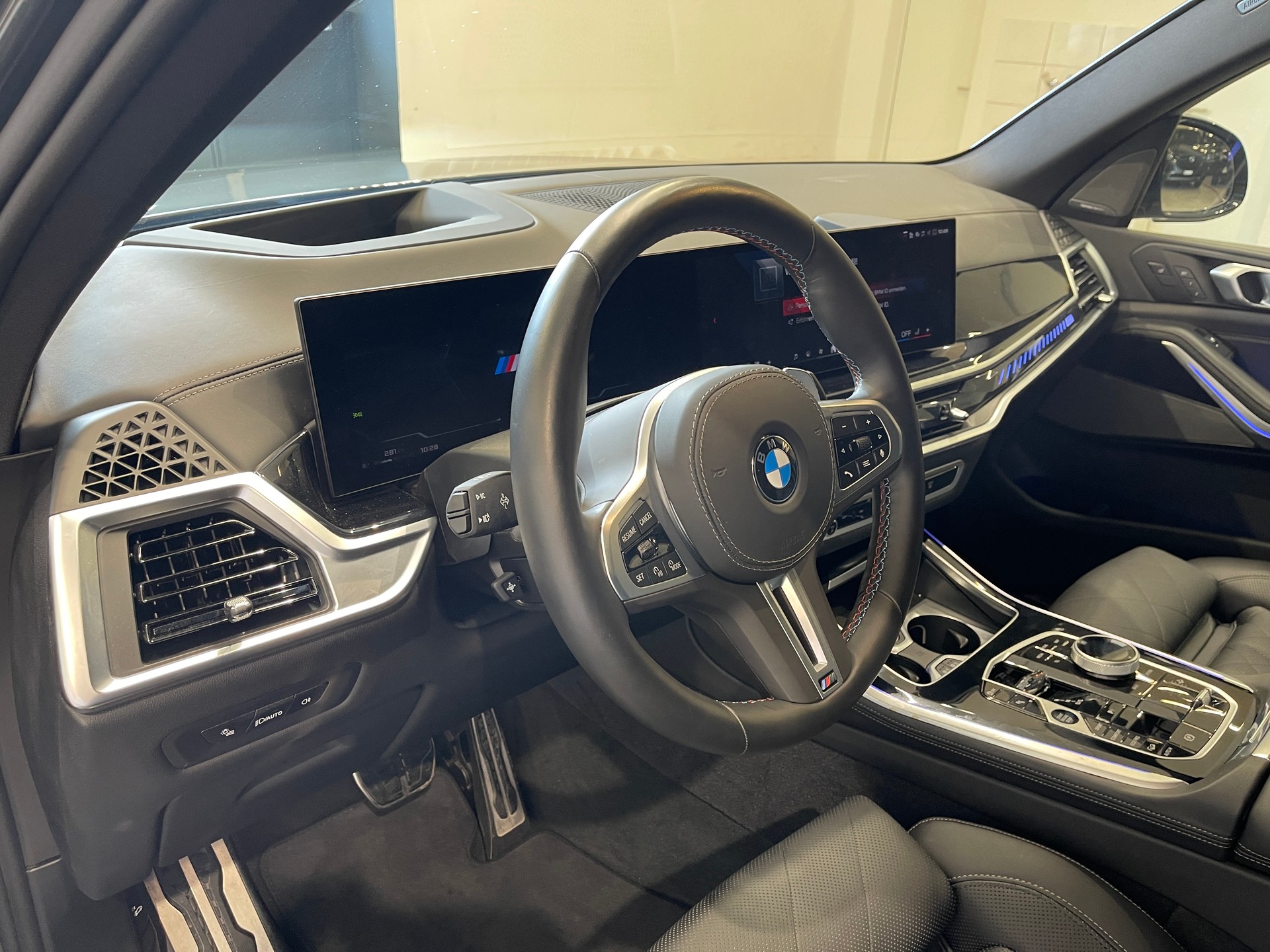 BMW X5 xDrive 48V M60i M Sport Pro Steptronic *DRAVITGRAU*-image-9