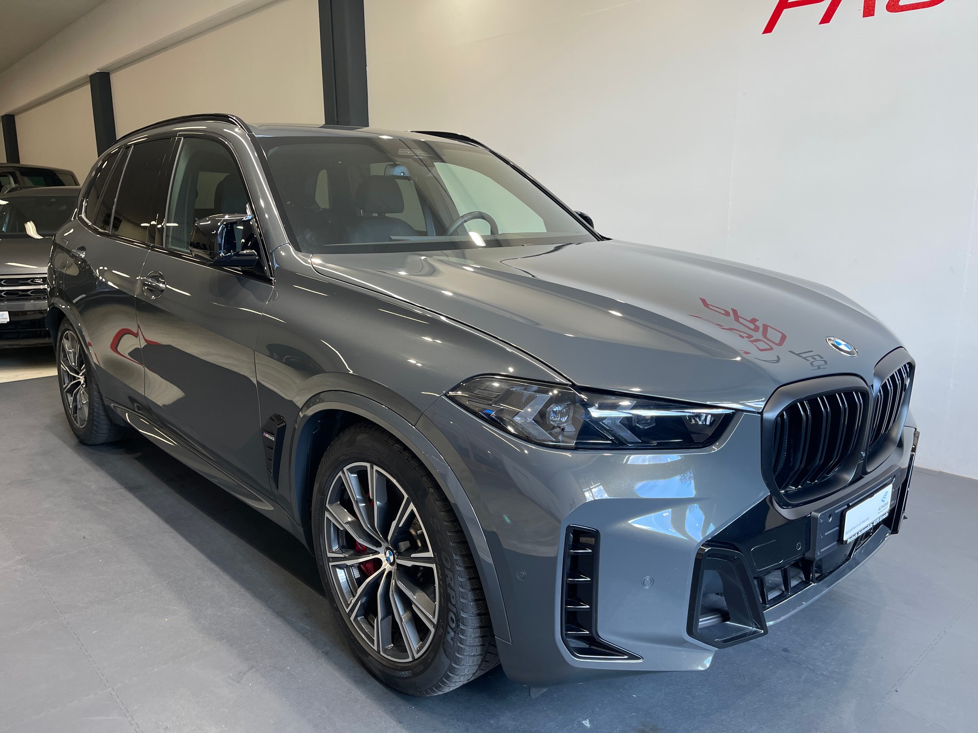 BMW X5 xDrive 48V M60i M Sport Pro Steptronic *DRAVITGRAU*-image-2
