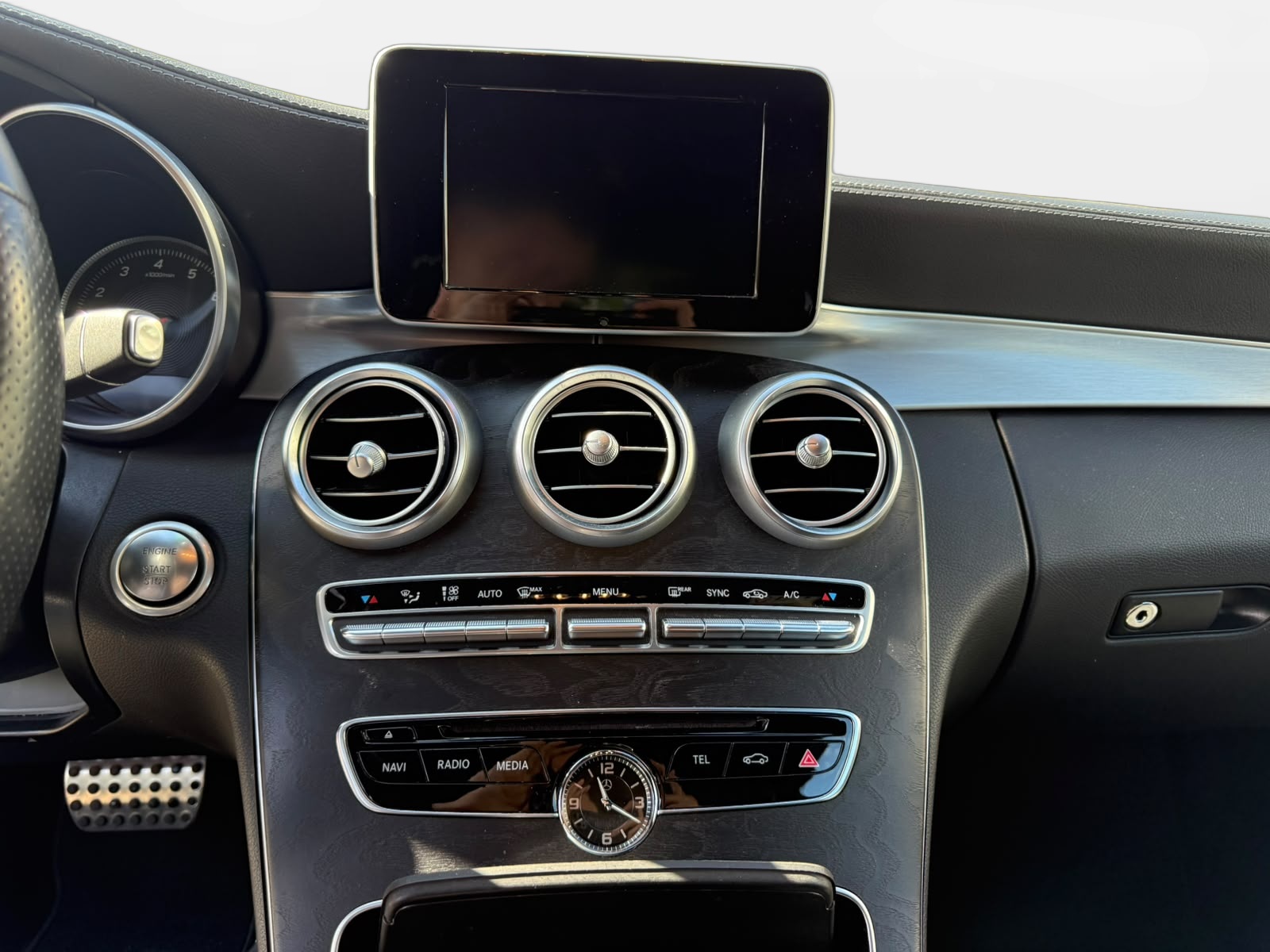 MERCEDES-BENZ C 250 AMG Line Coupé 7G-tronic-image-11