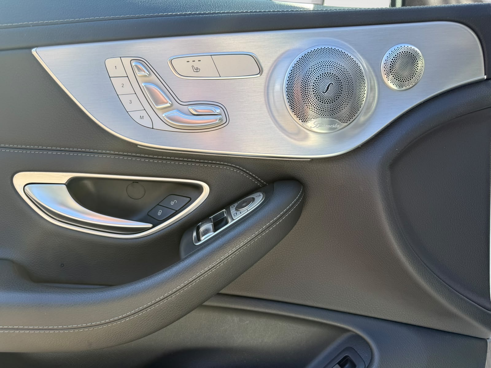 MERCEDES-BENZ C 250 AMG Line Coupé 7G-tronic-image-9