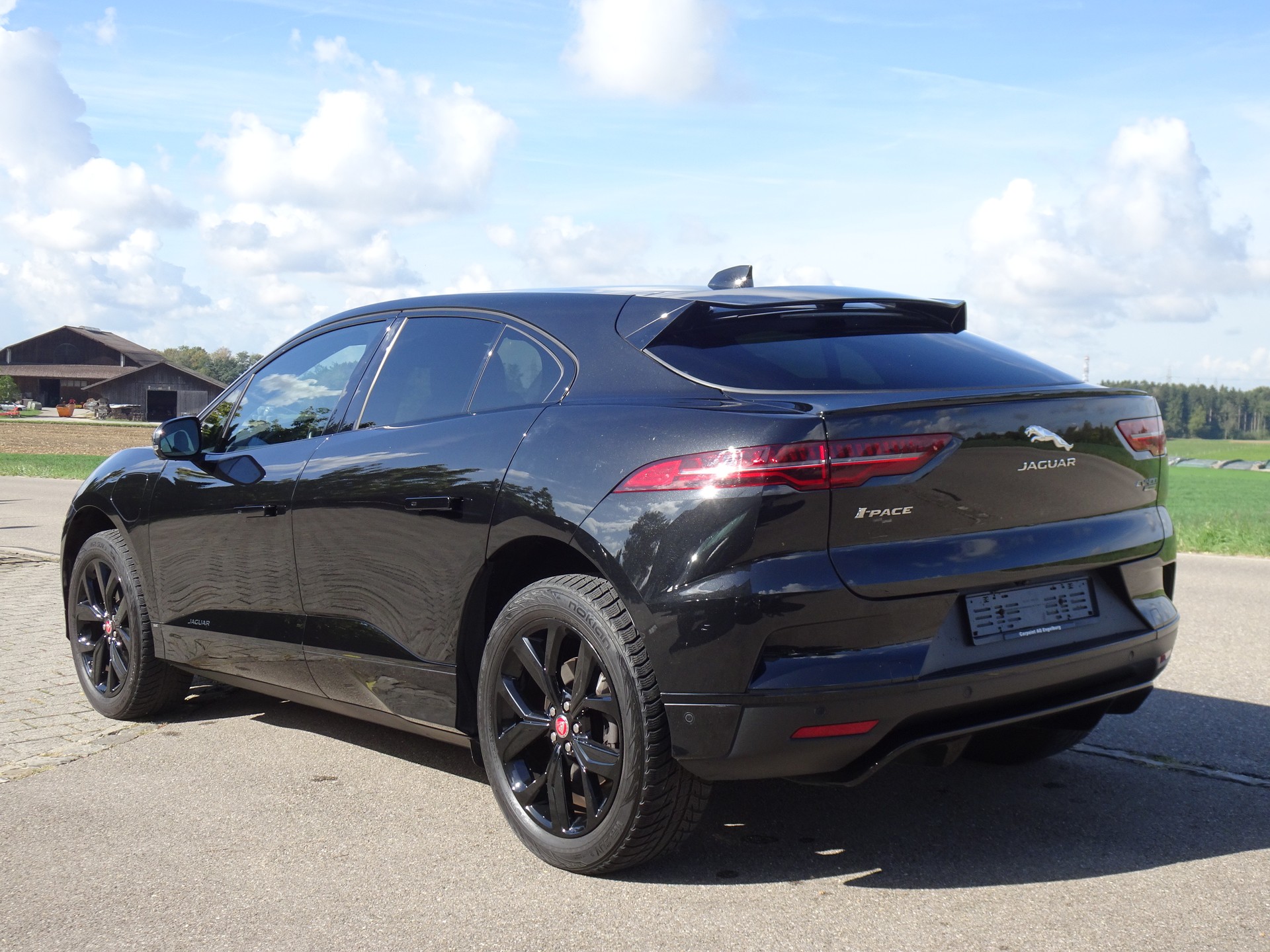 JAGUAR I-Pace EV400 HSE AWD-image-2
