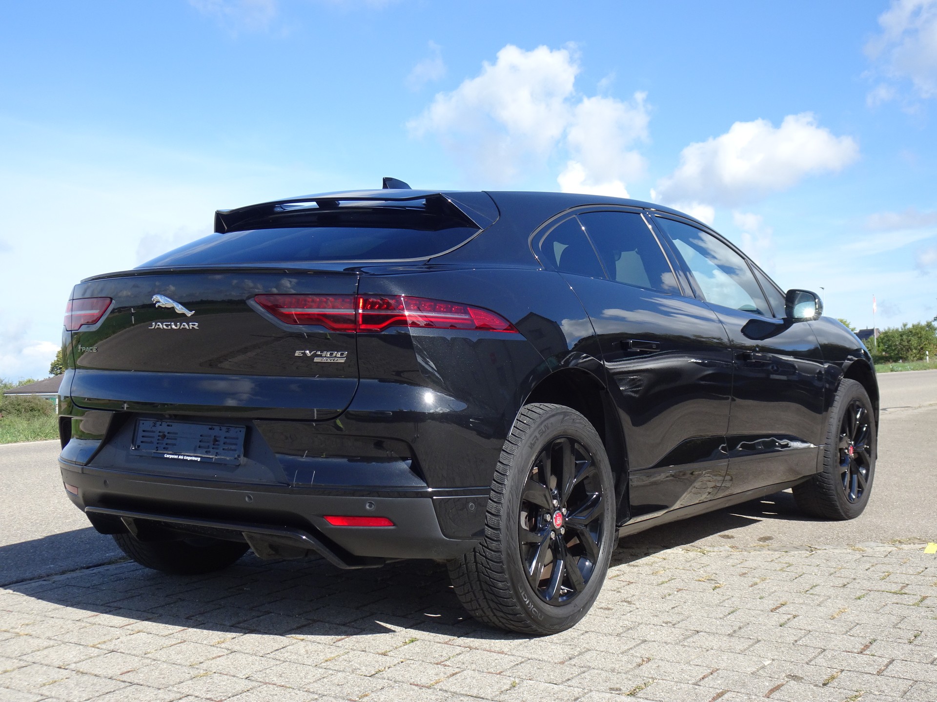 JAGUAR I-Pace EV400 HSE AWD-image-3