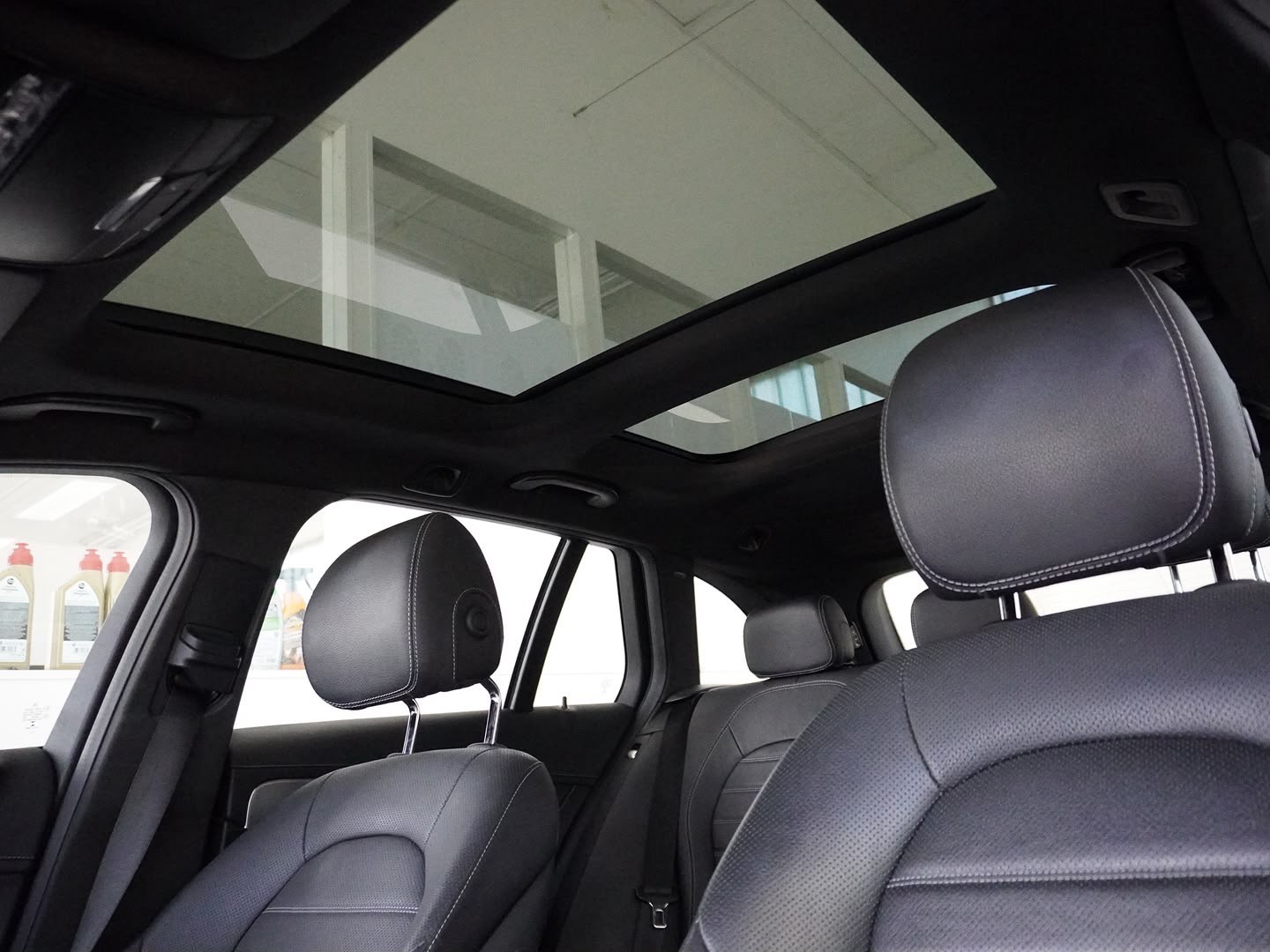 MERCEDES-BENZ C 43 AMG 4Matic 9G-Tronic-image-6