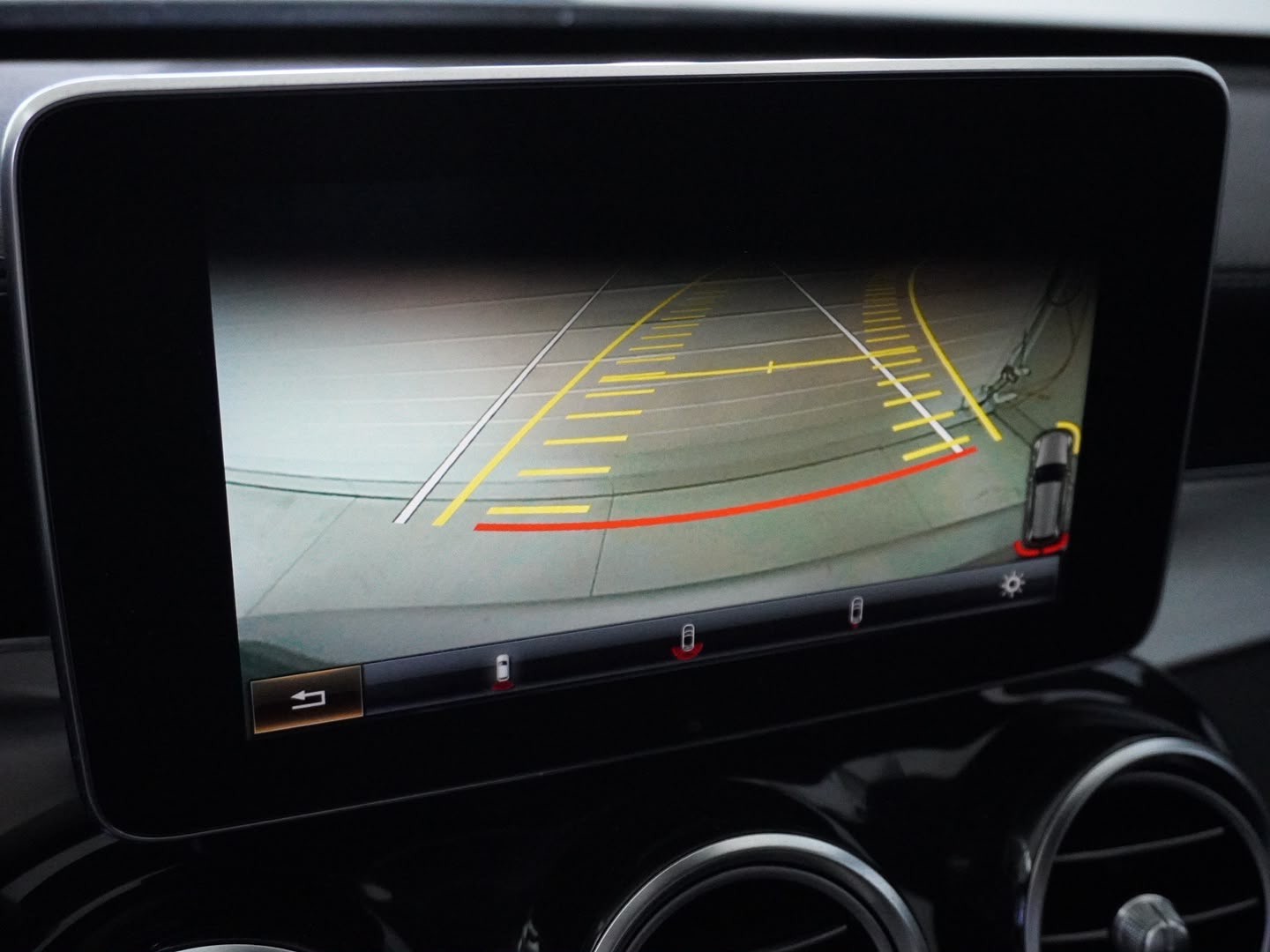 MERCEDES-BENZ C 43 AMG 4Matic 9G-Tronic-image-7