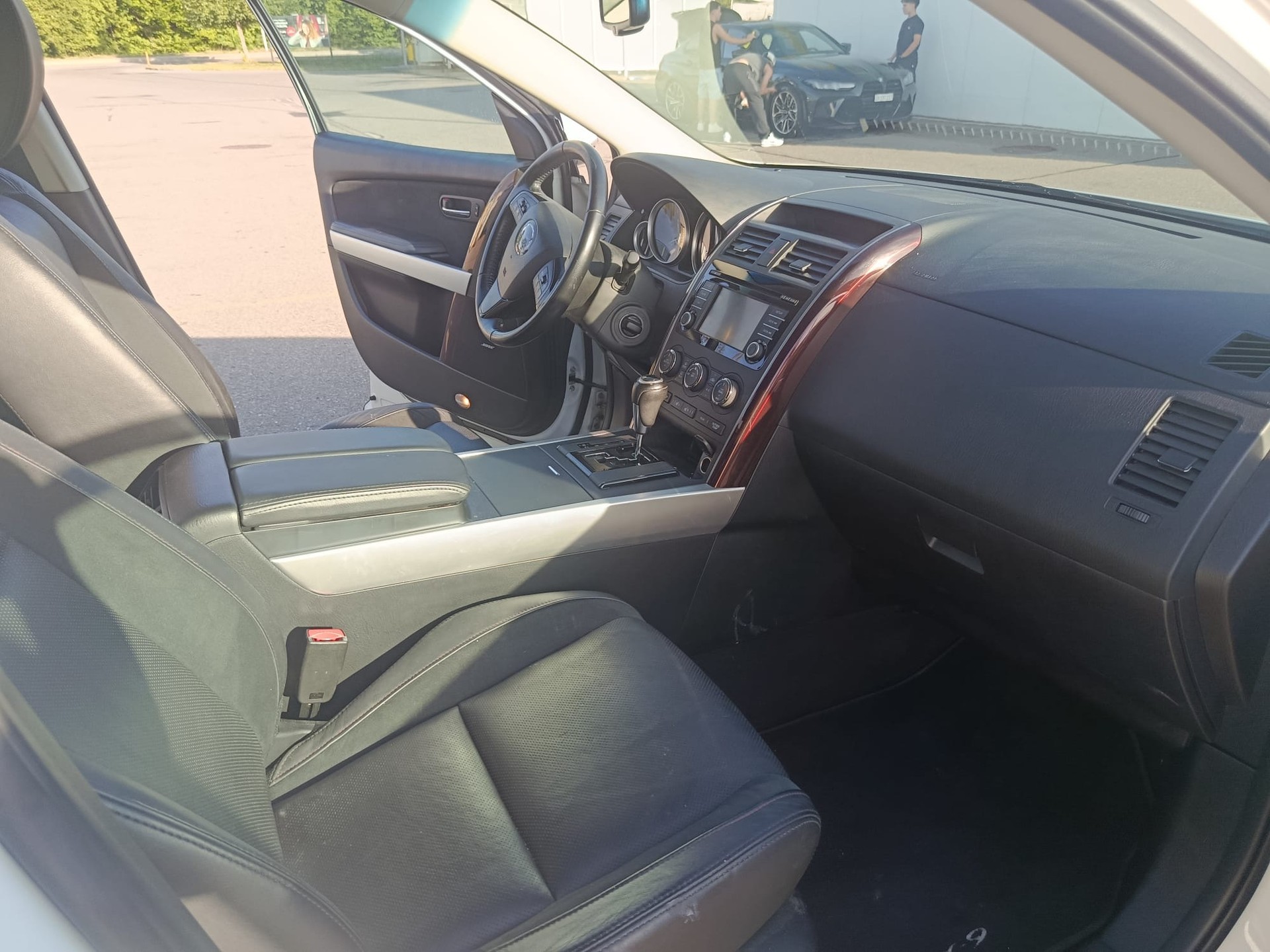 MAZDA 3.7 V6 Revolution-image-5