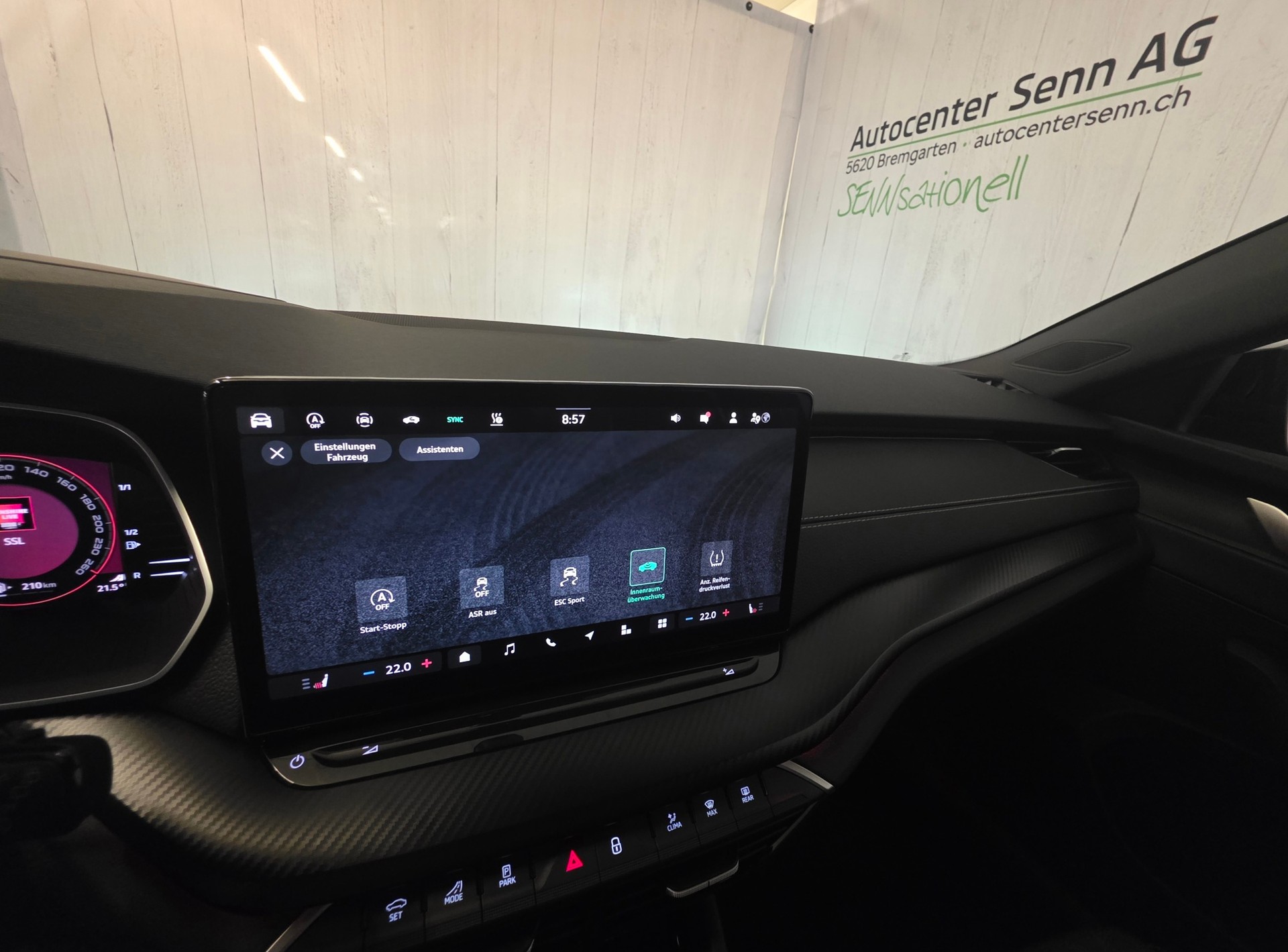 SKODA Octavia Combi 2.0 TSI DSG Dynamic 4x4-image-18