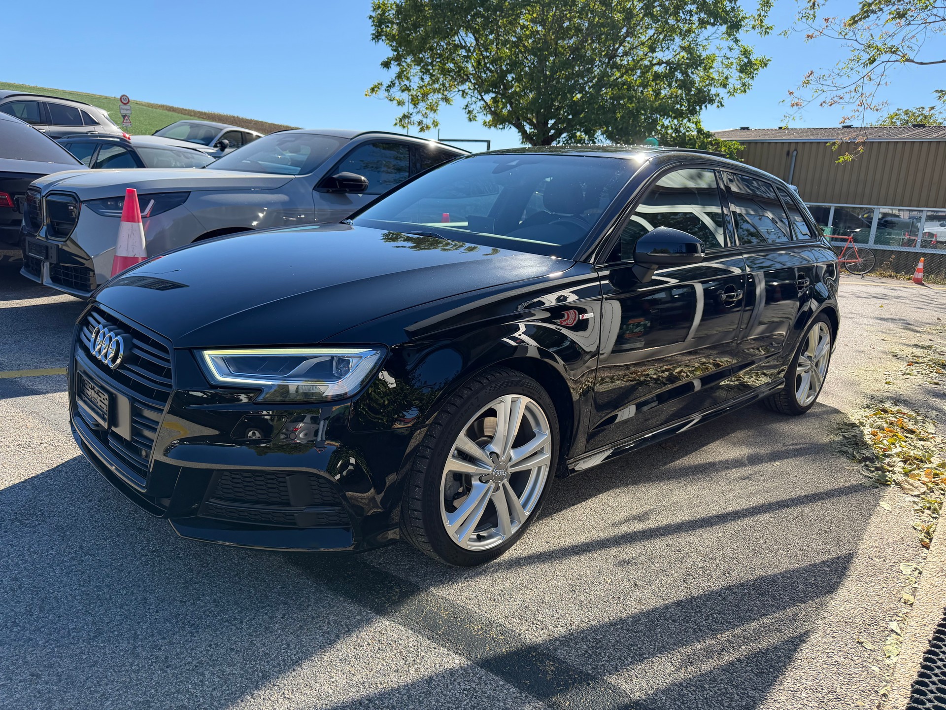 AUDI A3 Sportback 2.0 TFSI Sport quattro S-tronic-image-1