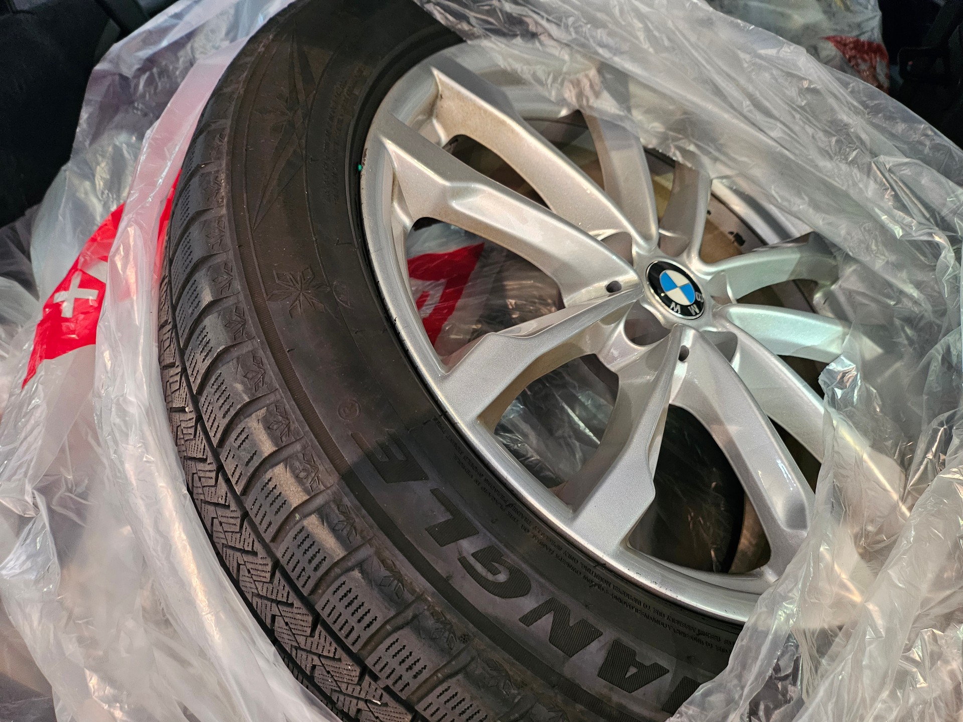 BMW X3 xDrive 20d Individualđ„ M Sport Steptronicđ„-image-21