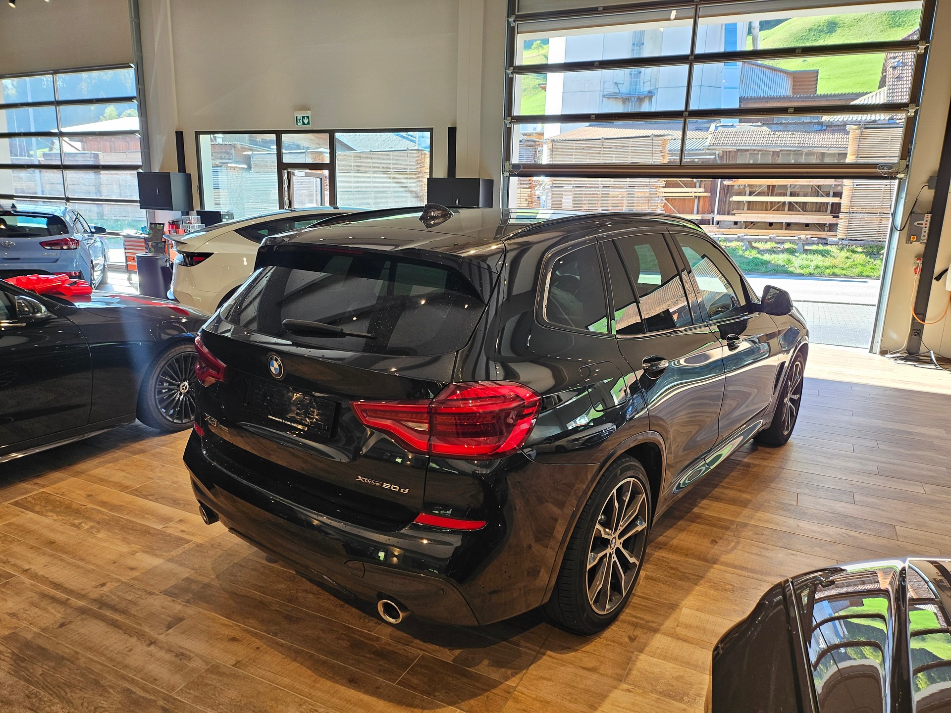 BMW X3 xDrive 20d Individualđ„ M Sport Steptronicđ„-image-8