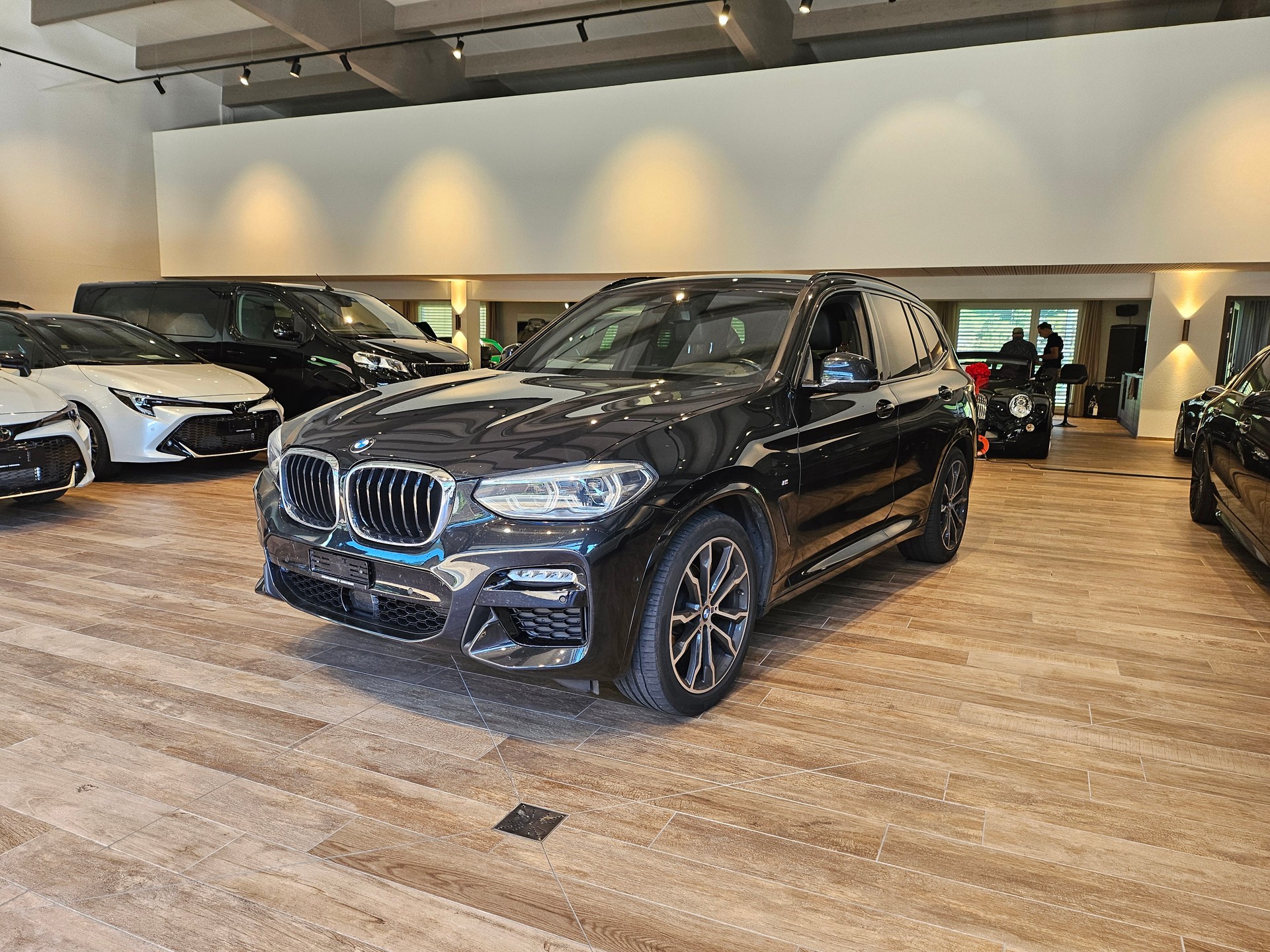 BMW X3 xDrive 20d Individualđ„ M Sport Steptronicđ„-image-0