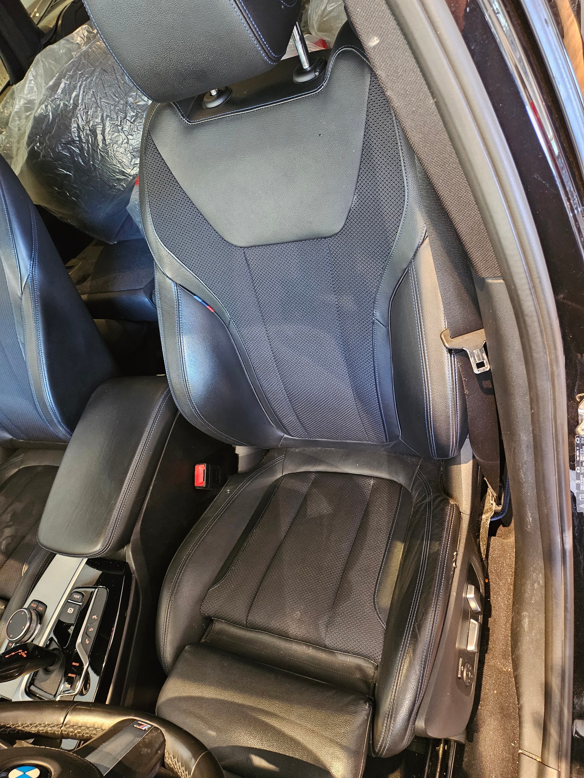 BMW X3 xDrive 20d Individualđ„ M Sport Steptronicđ„-image-26