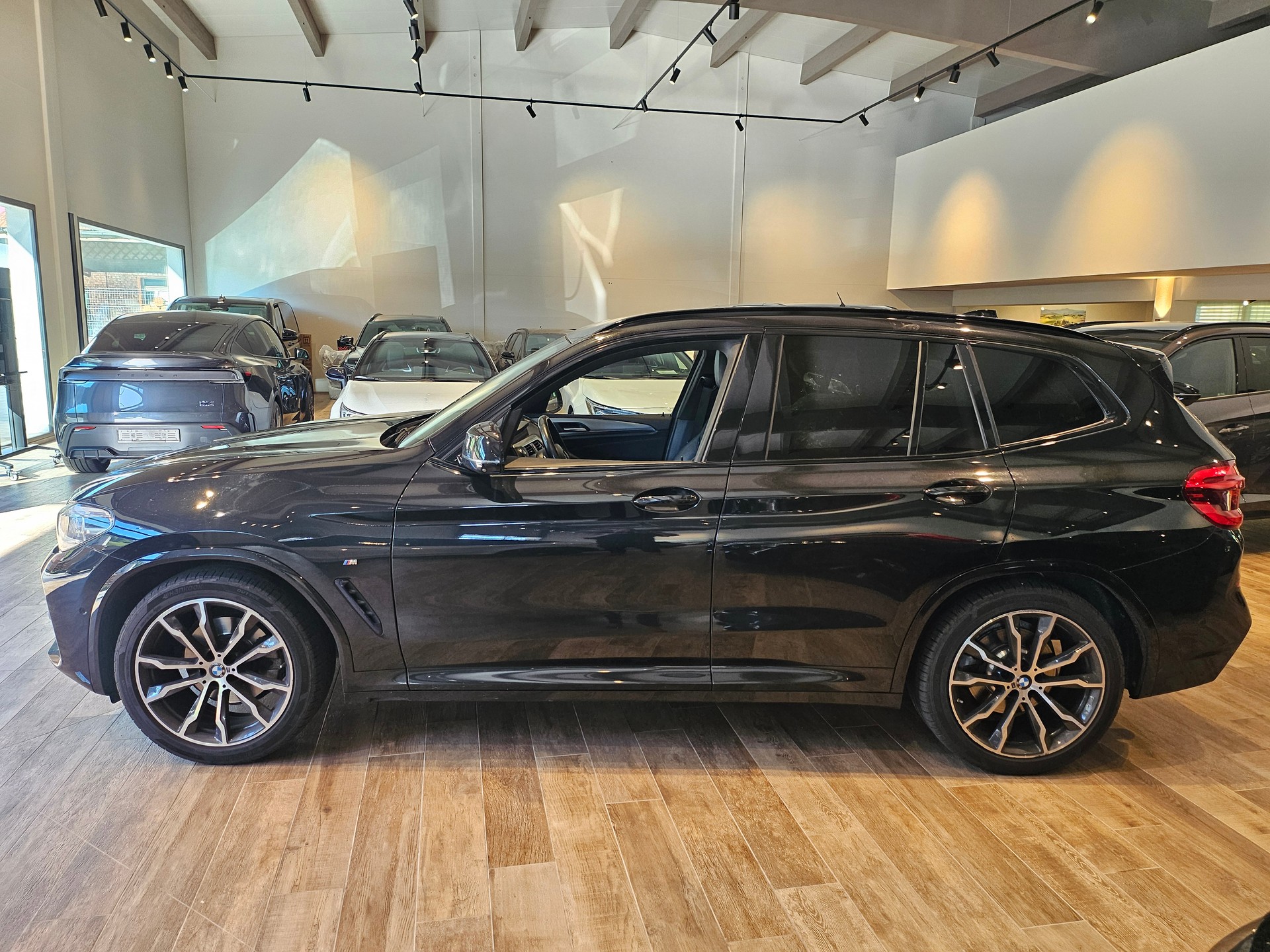 BMW X3 xDrive 20d Individualđ„ M Sport Steptronicđ„-image-14