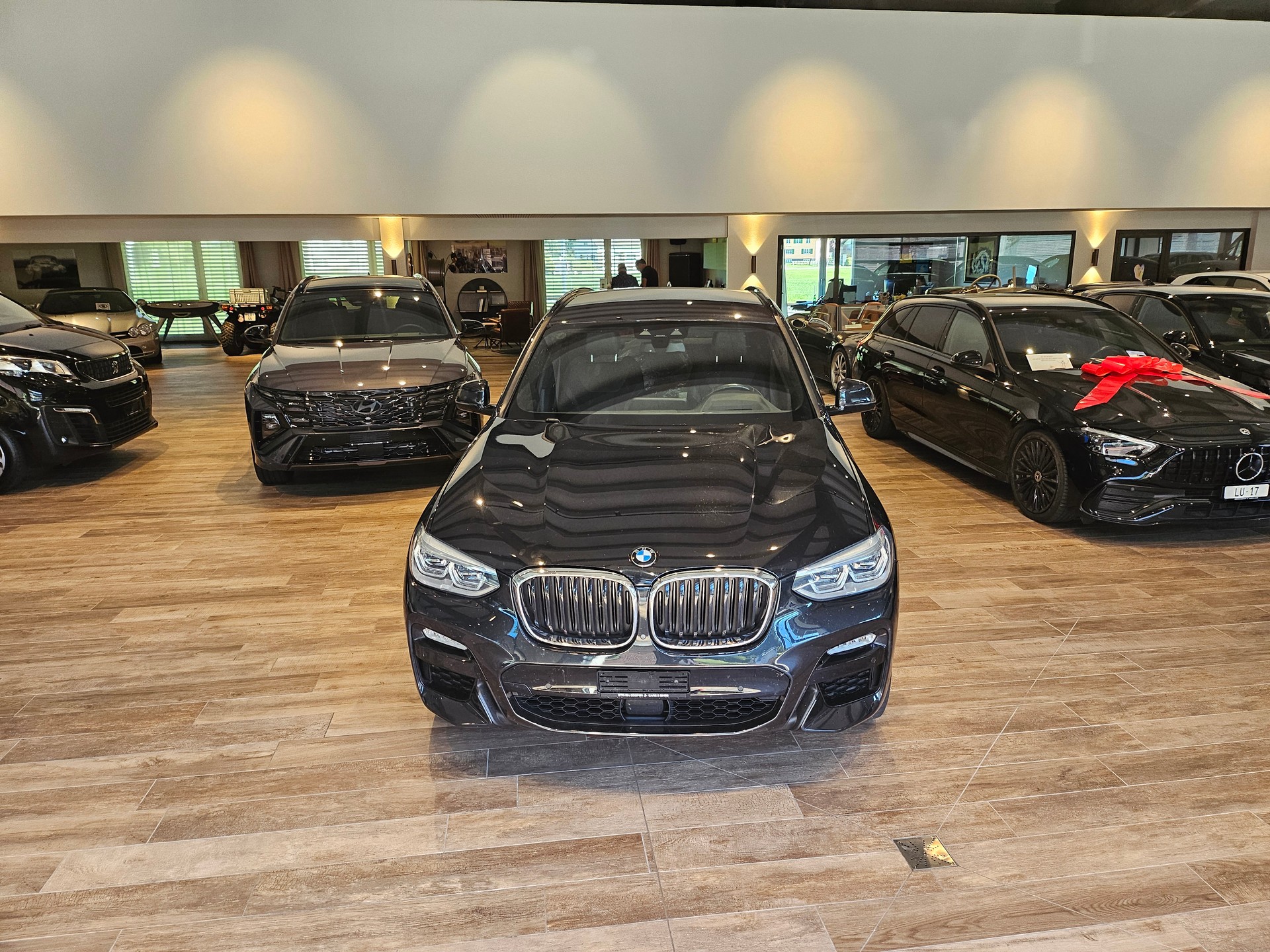 BMW X3 xDrive 20d Individualđ„ M Sport Steptronicđ„-image-3