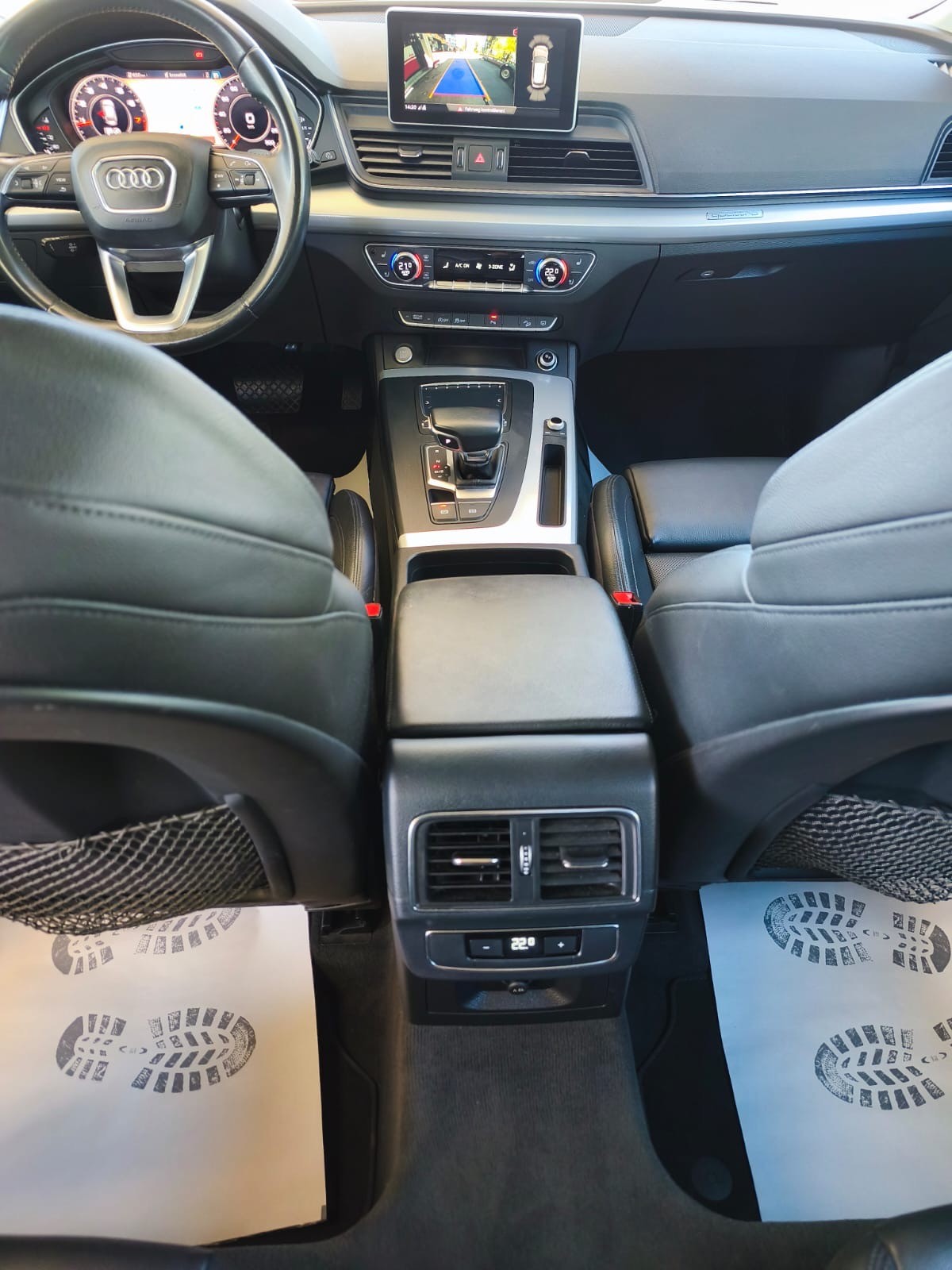AUDI Q5 2.0 TFSI sport quattro S-tronic-image-24