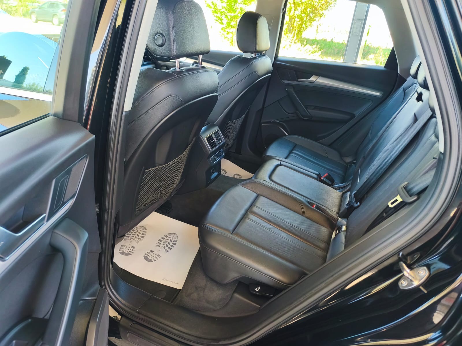 AUDI Q5 2.0 TFSI sport quattro S-tronic-image-18