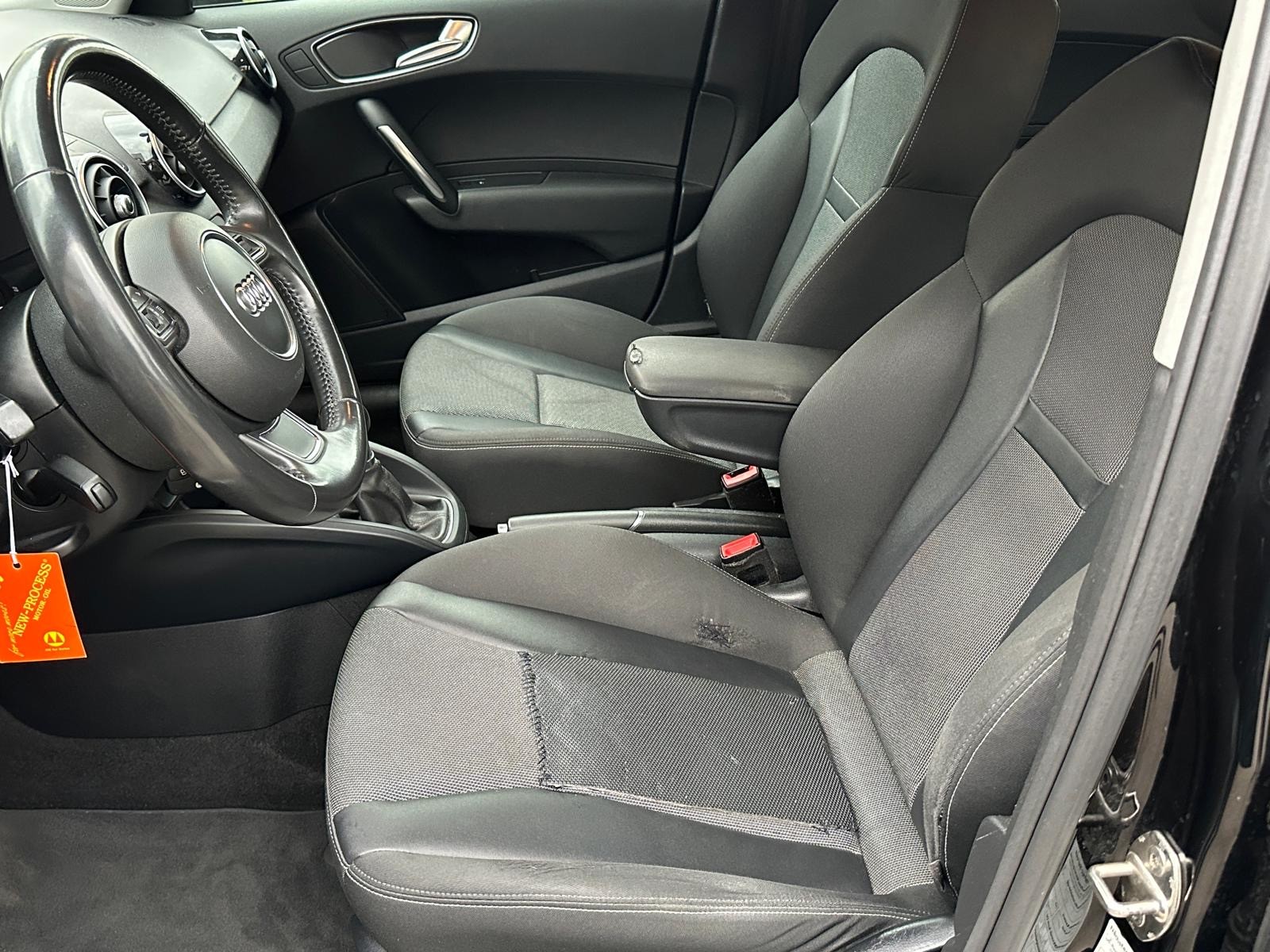 AUDI A1 Sportback 1.2 TFSI Attraction-image-5