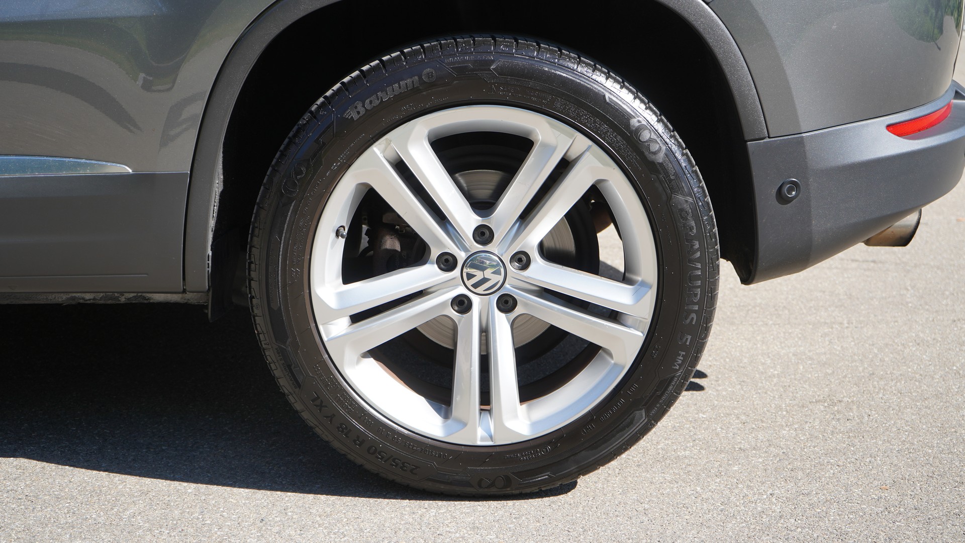 VW Tiguan 2.0 TSI Track&Field 4Motion DSG-image-18