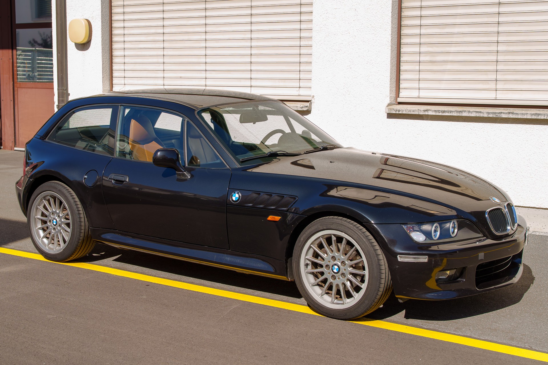 BMW 2.8-image-1
