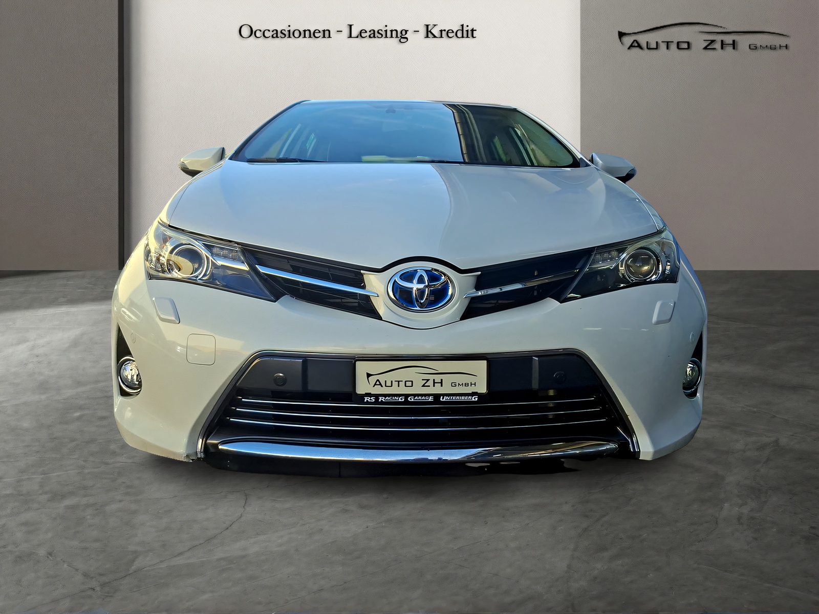TOYOTA Auris 1.8 16V HSD Linea Sol-image-1