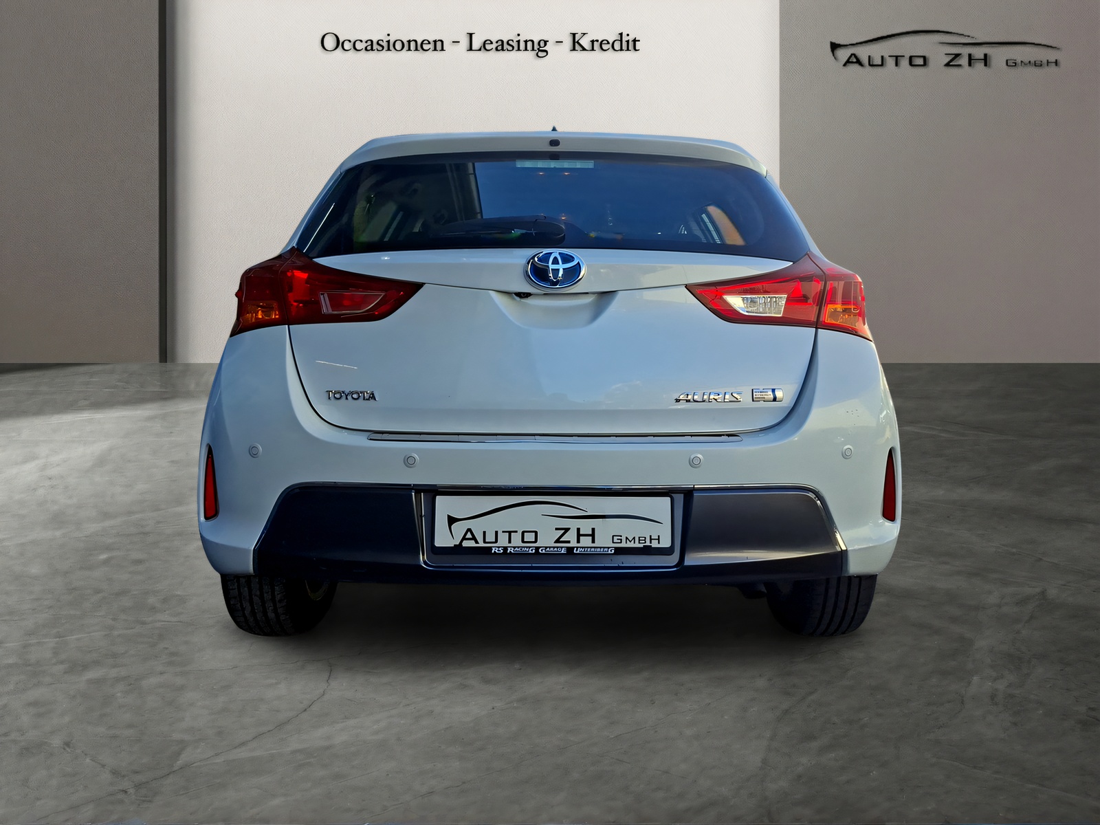 TOYOTA Auris 1.8 16V HSD Linea Sol-image-4