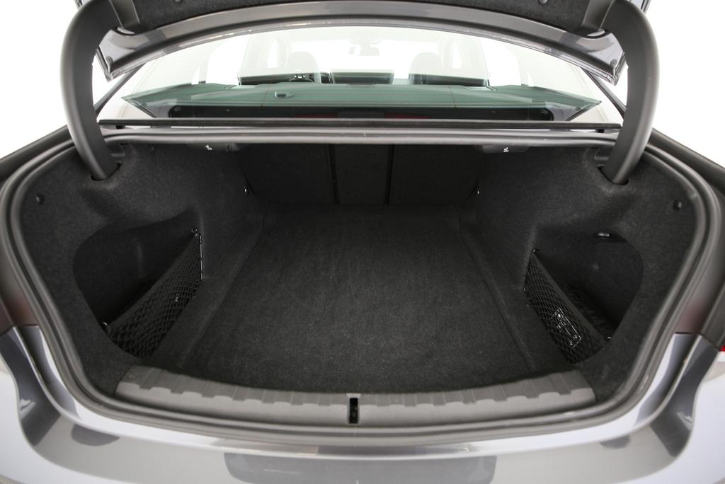 BMW 320d xDrive SAG-image-12