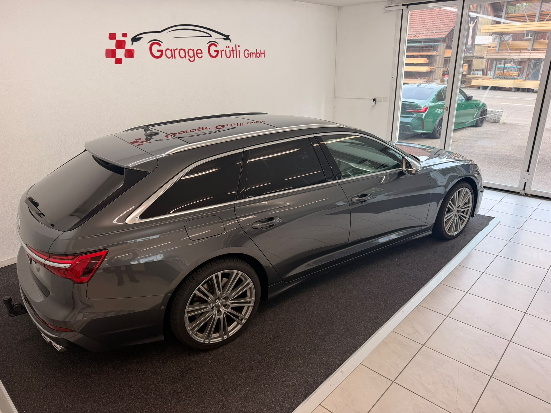 AUDI S6 Avant 3.0 TDI quattro tiptronic-image-4