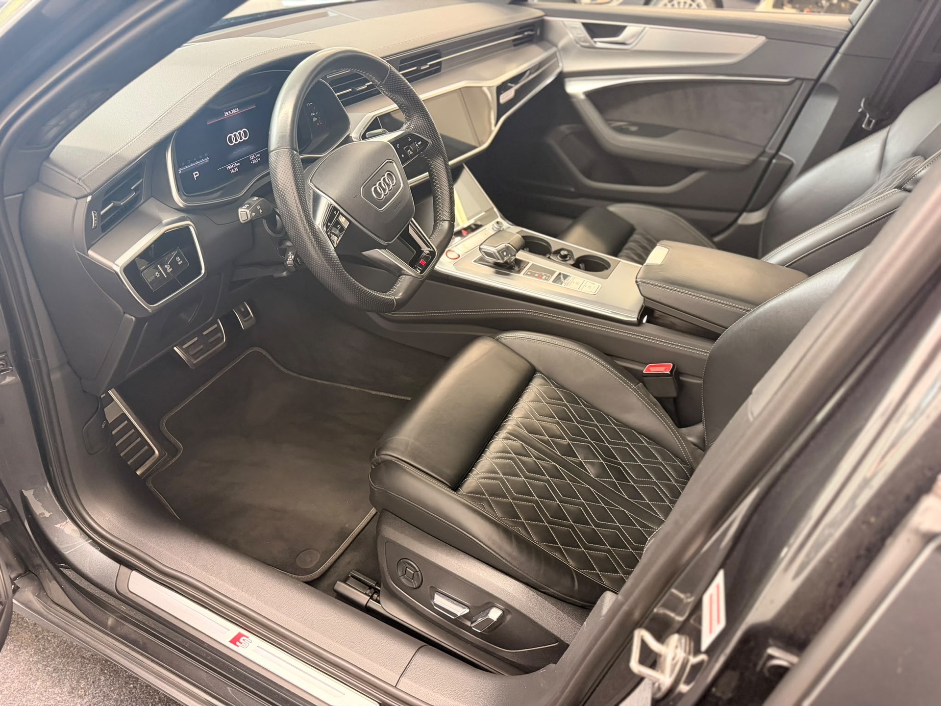 AUDI S6 Avant 3.0 TDI quattro tiptronic-image-7