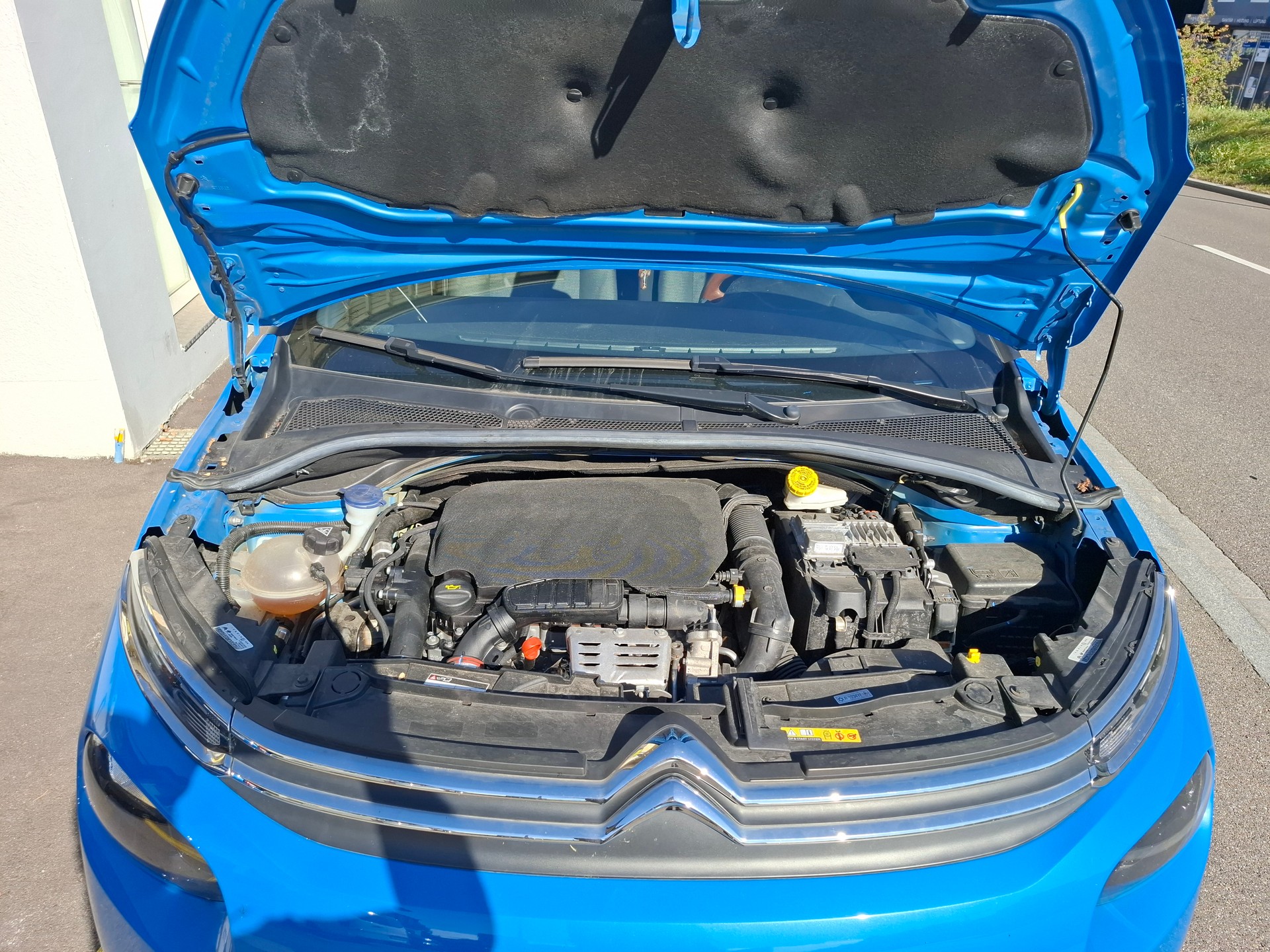 CITROEN C3 1.2i PureTech Shine-image-19