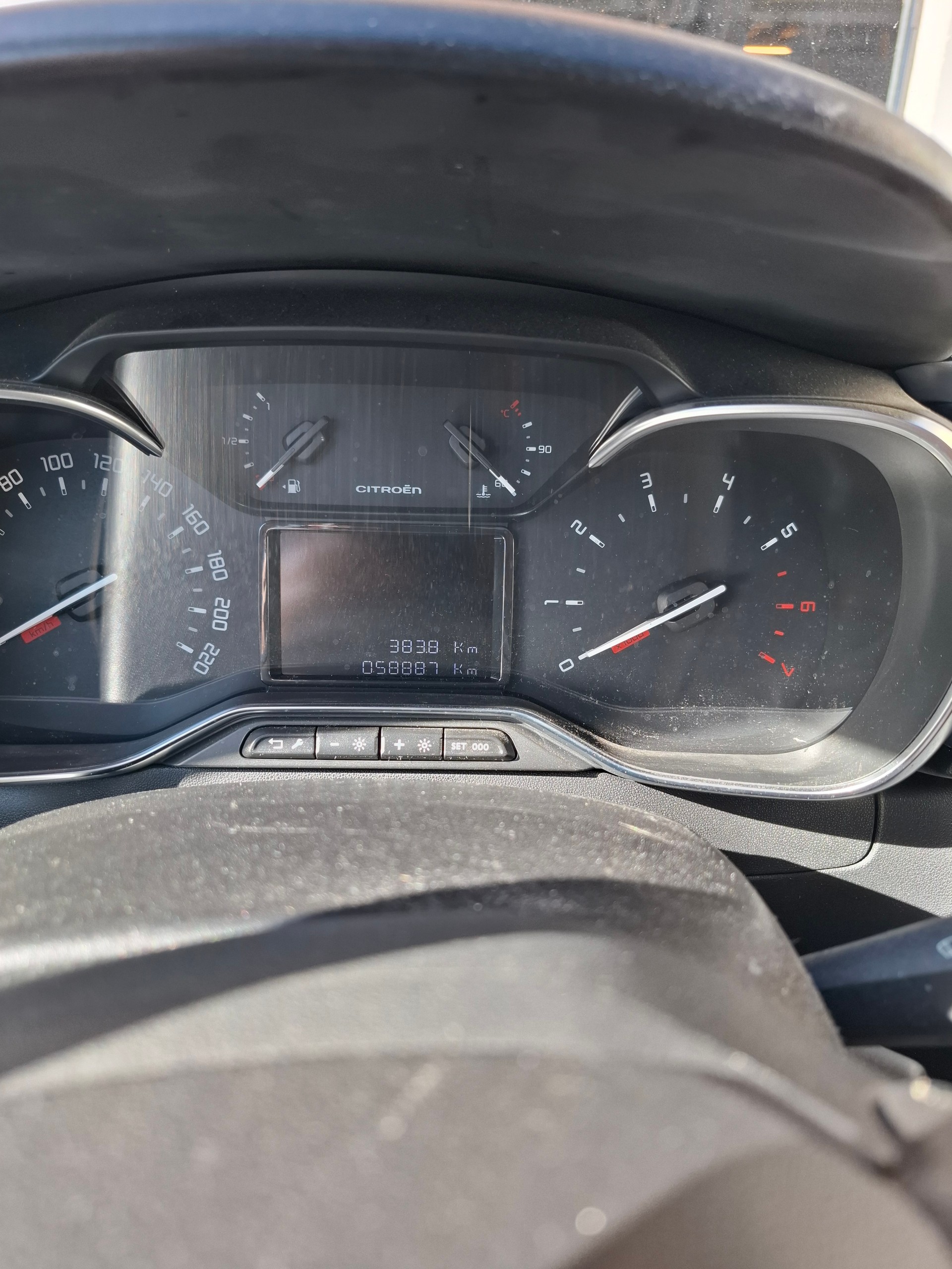 CITROEN C3 1.2i PureTech Shine-image-10