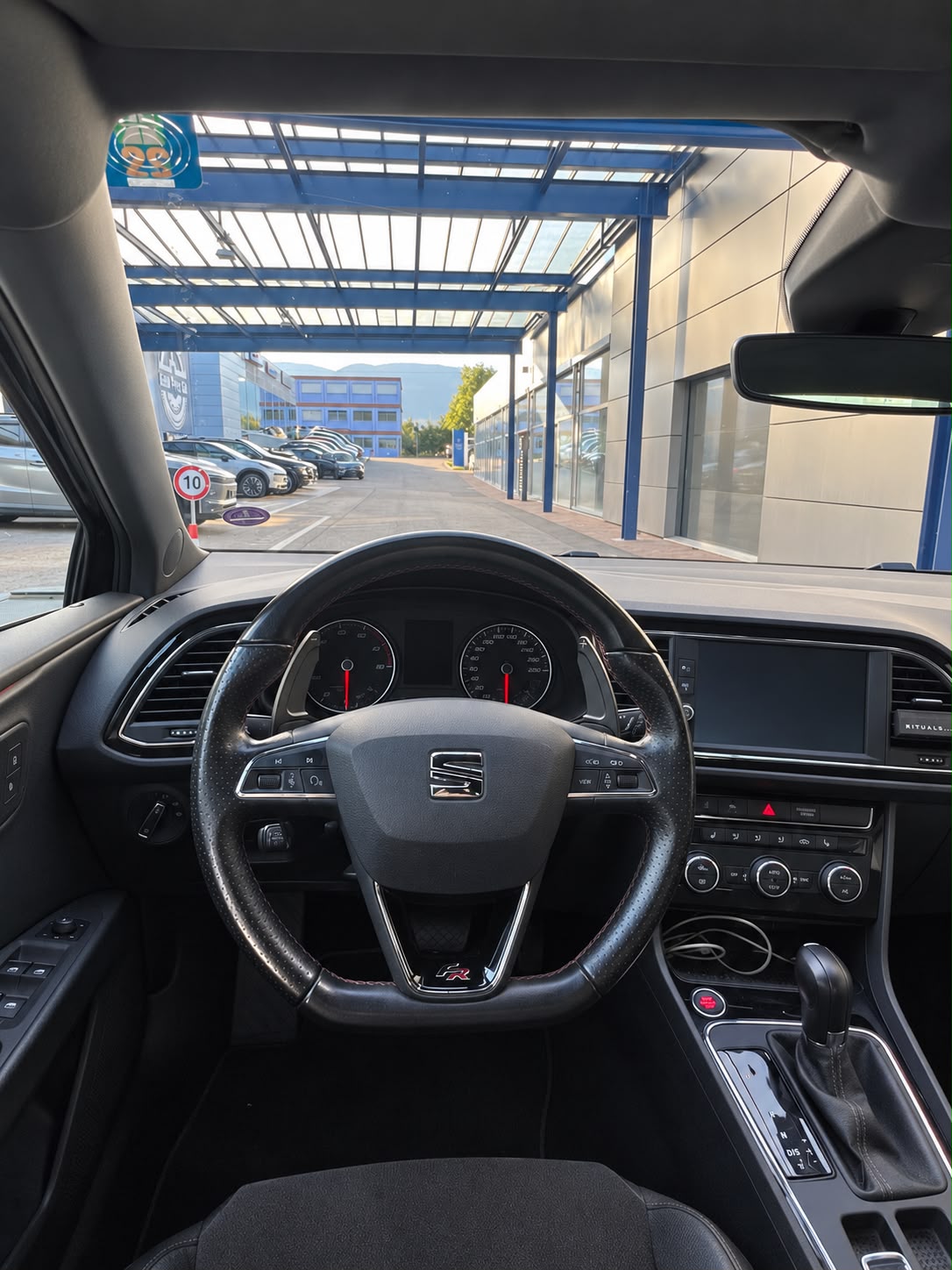 SEAT 1.8 TSI FR-Evolution DSG-image-5