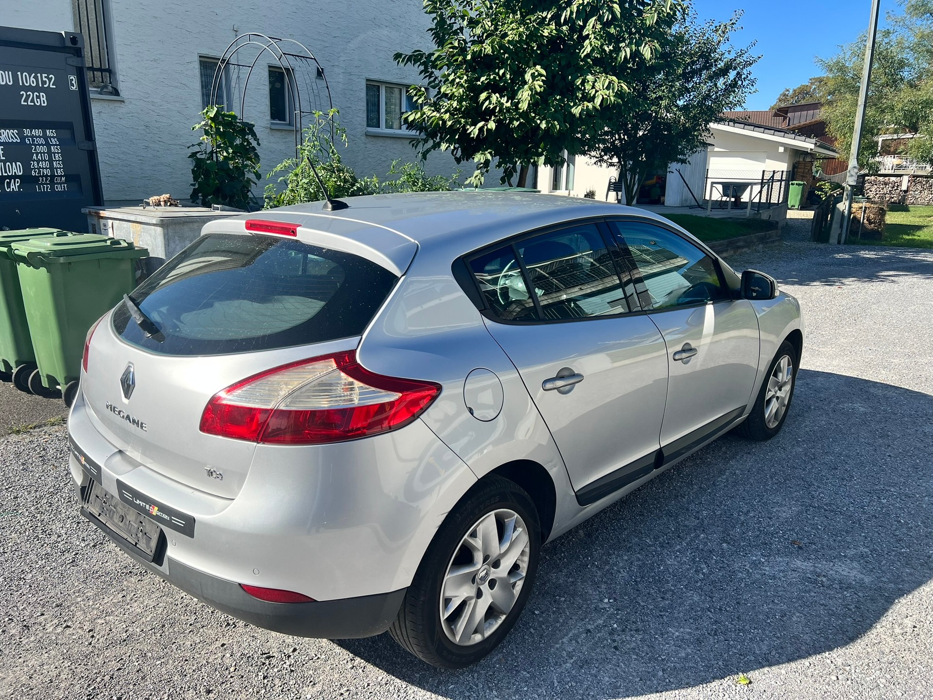 RENAULT Mégane 1.4 16V Turbo Expression-image-6